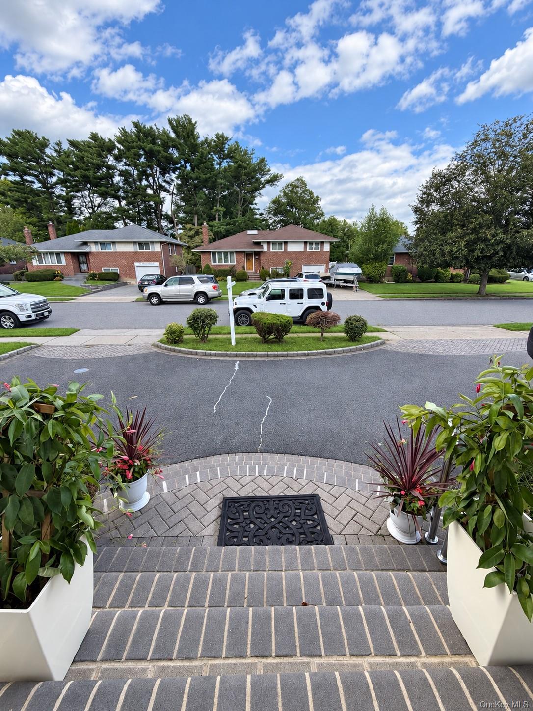 Single Family Leahy Street Nassau County, NY 11753, MLS-1035006-16