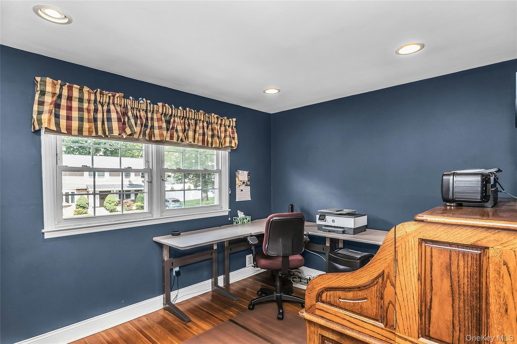 Single Family Lenmore Drive Nassau County, NY 11804, MLS-1035009-23