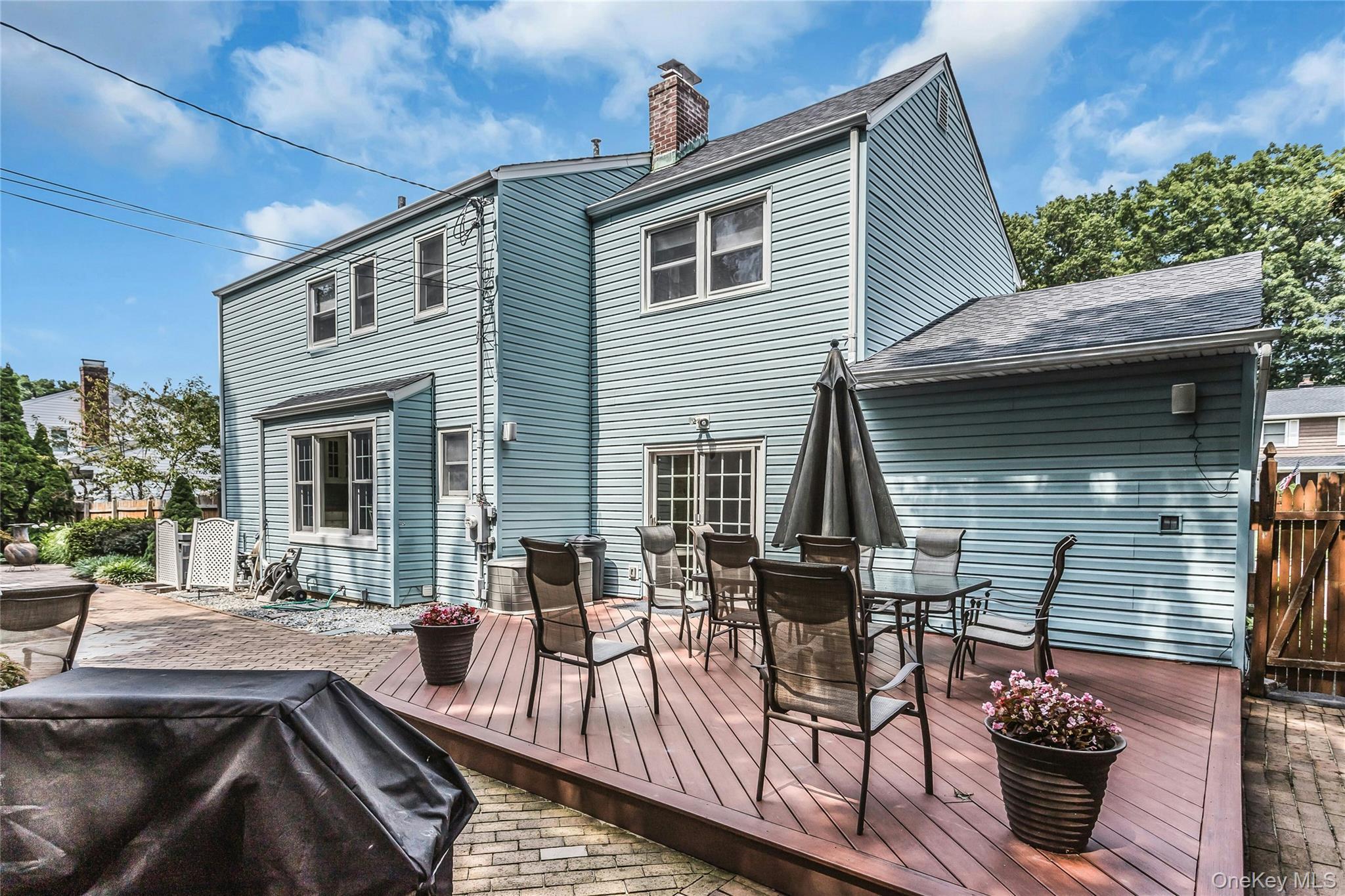 Single Family Lenmore Drive Nassau County, NY 11804, MLS-1035009-29