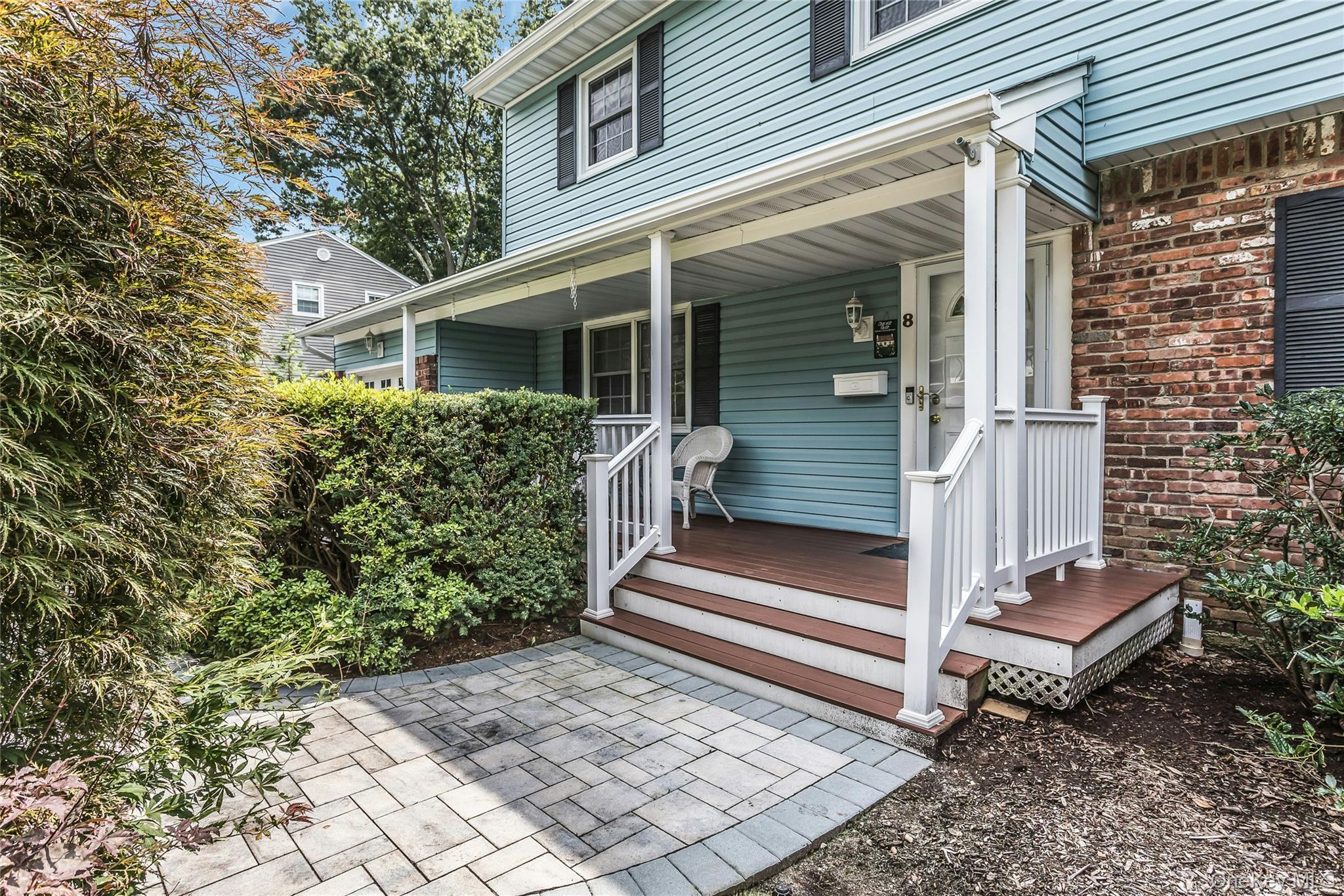 Single Family Lenmore Drive Nassau County, NY 11804, MLS-1035009-3