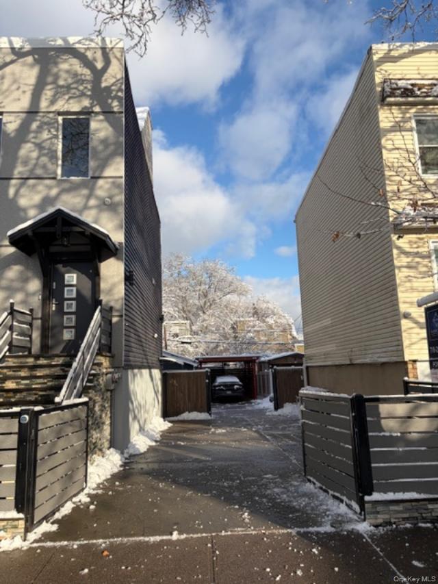 Single Family 70th St Queens, NY 11385, MLS-1035011-2