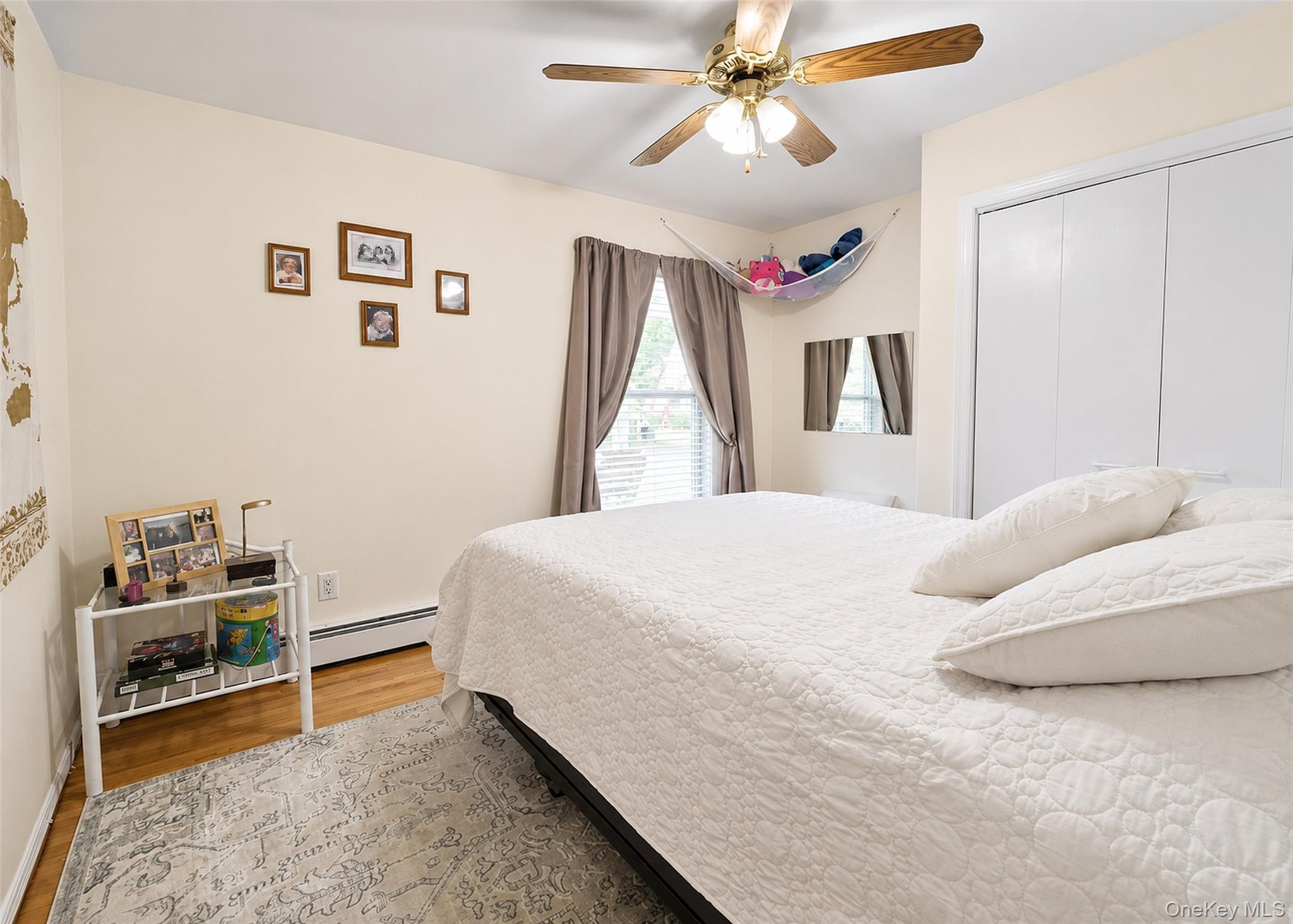 Single Family Walnut Street  Suffolk County, NY 11720, MLS-1035016-11