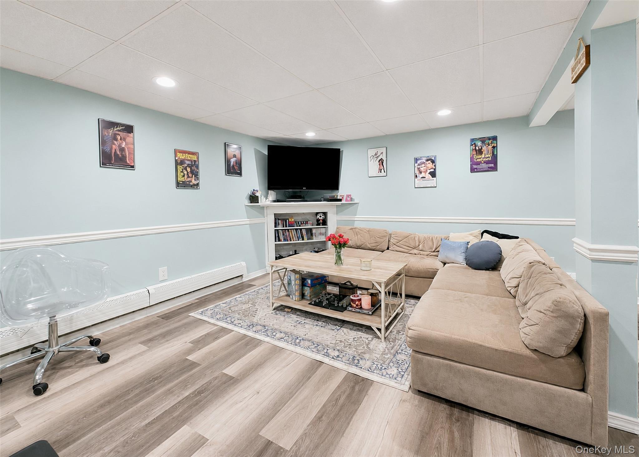 Single Family Walnut Street  Suffolk County, NY 11720, MLS-1035016-14