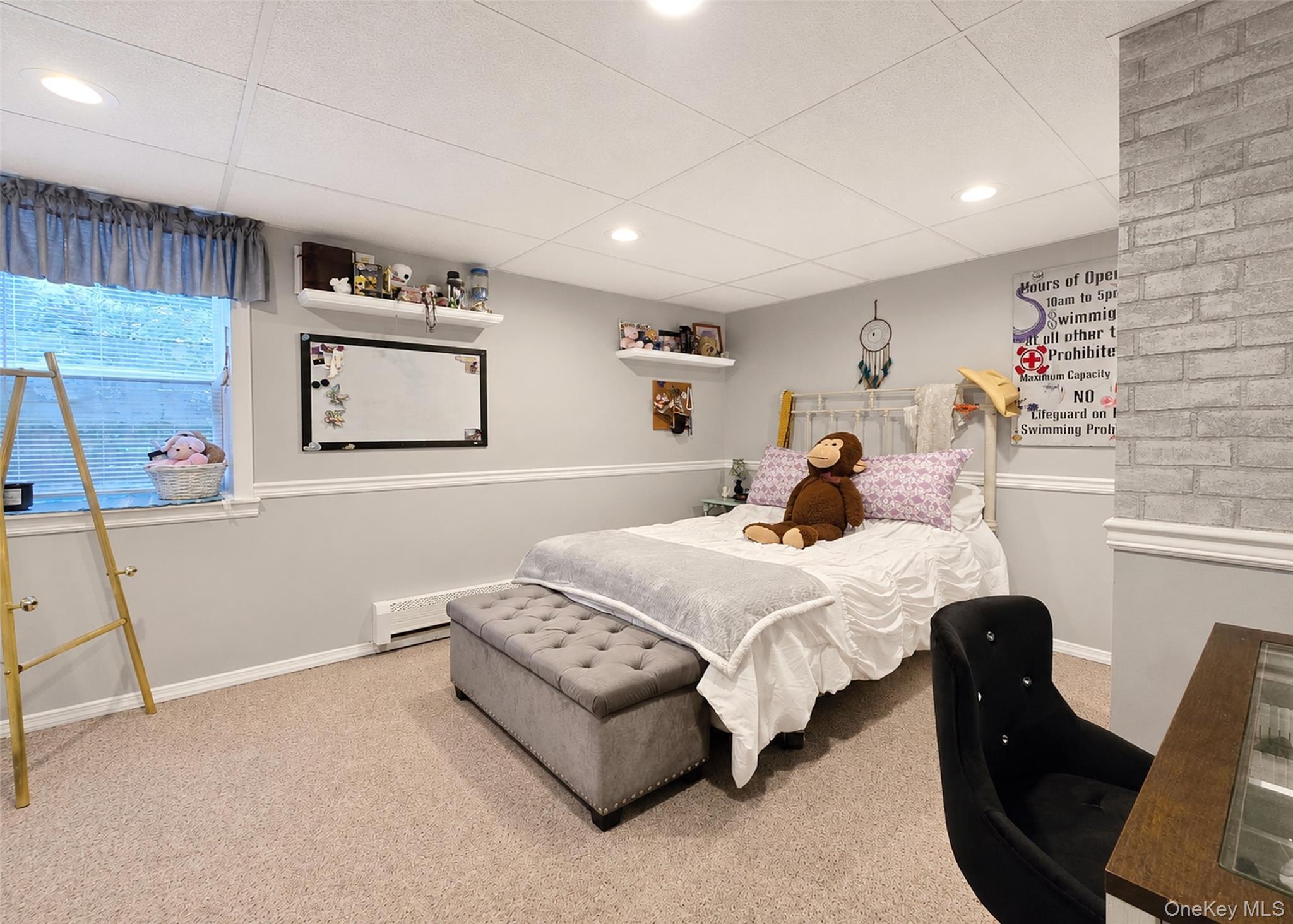 Single Family Walnut Street  Suffolk County, NY 11720, MLS-1035016-16