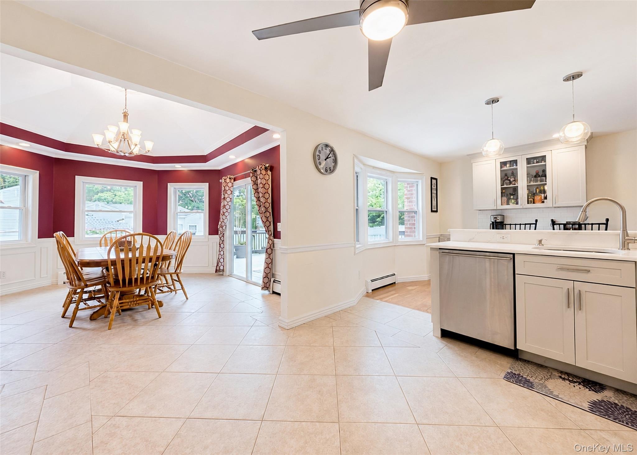 Single Family Walnut Street  Suffolk County, NY 11720, MLS-1035016-6
