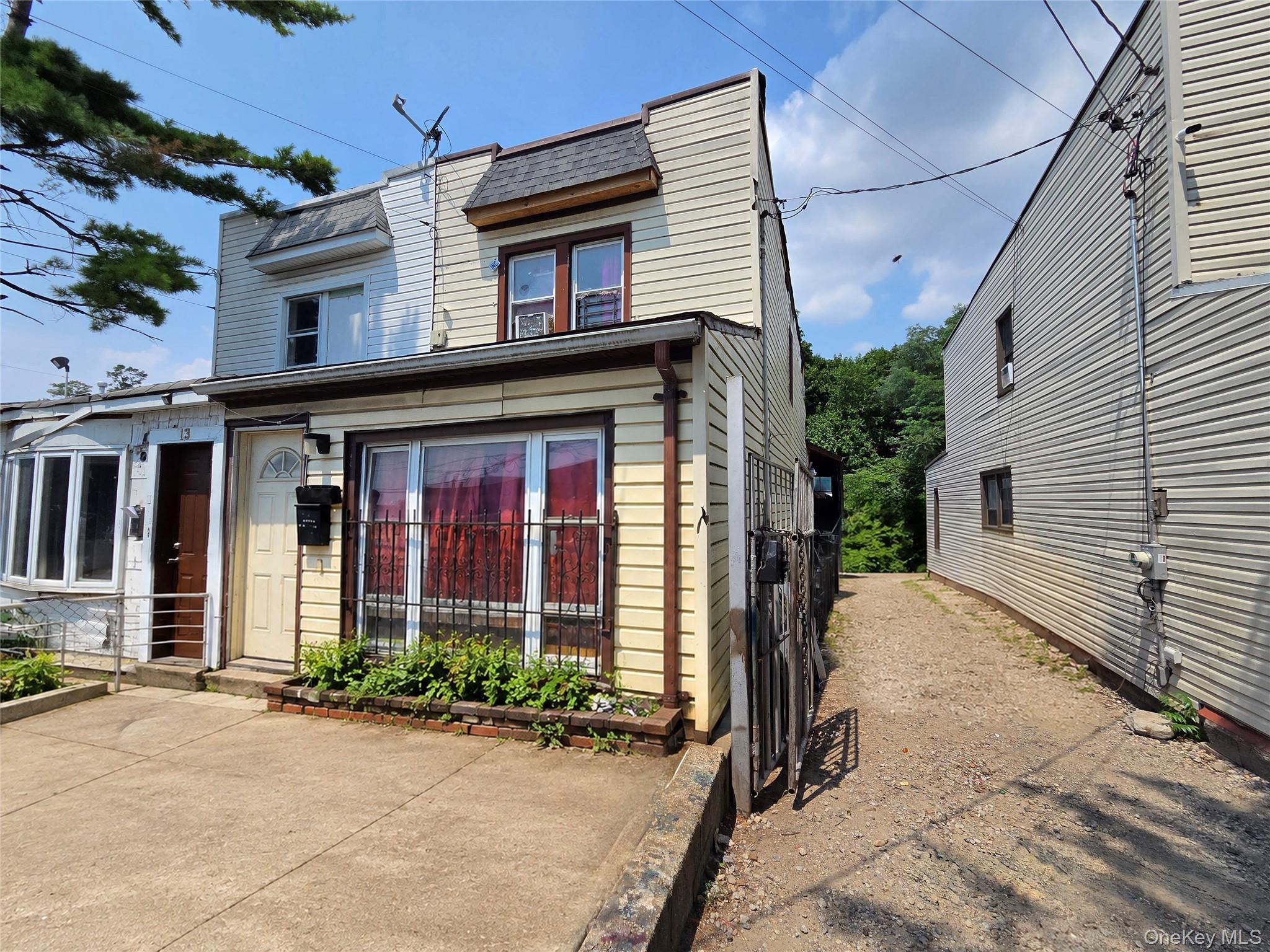 Single Family Preston Court Brooklyn, NY 11234, MLS-1035042-3