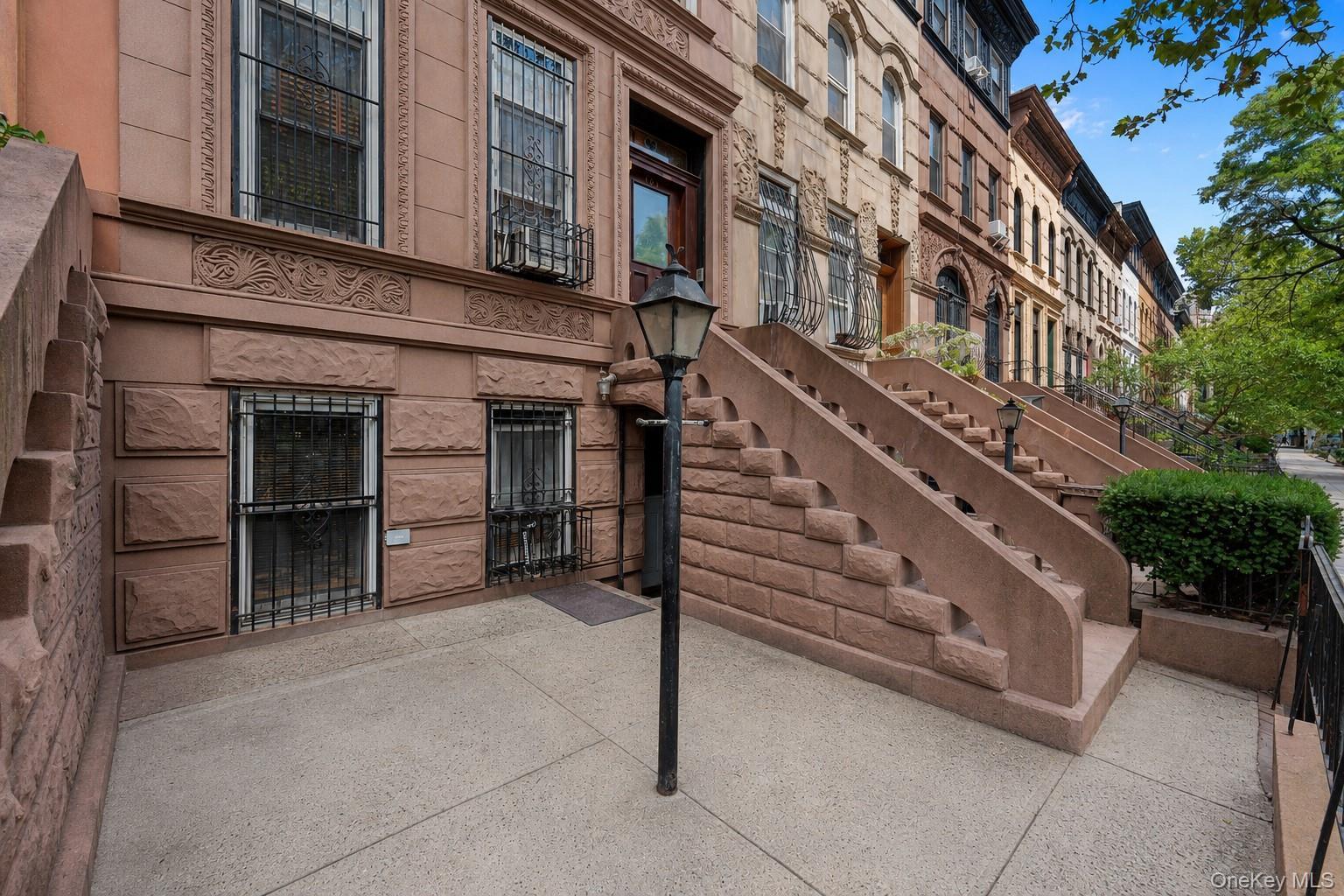 Single Family Park Place Brooklyn, NY 11238, MLS-1035045-3