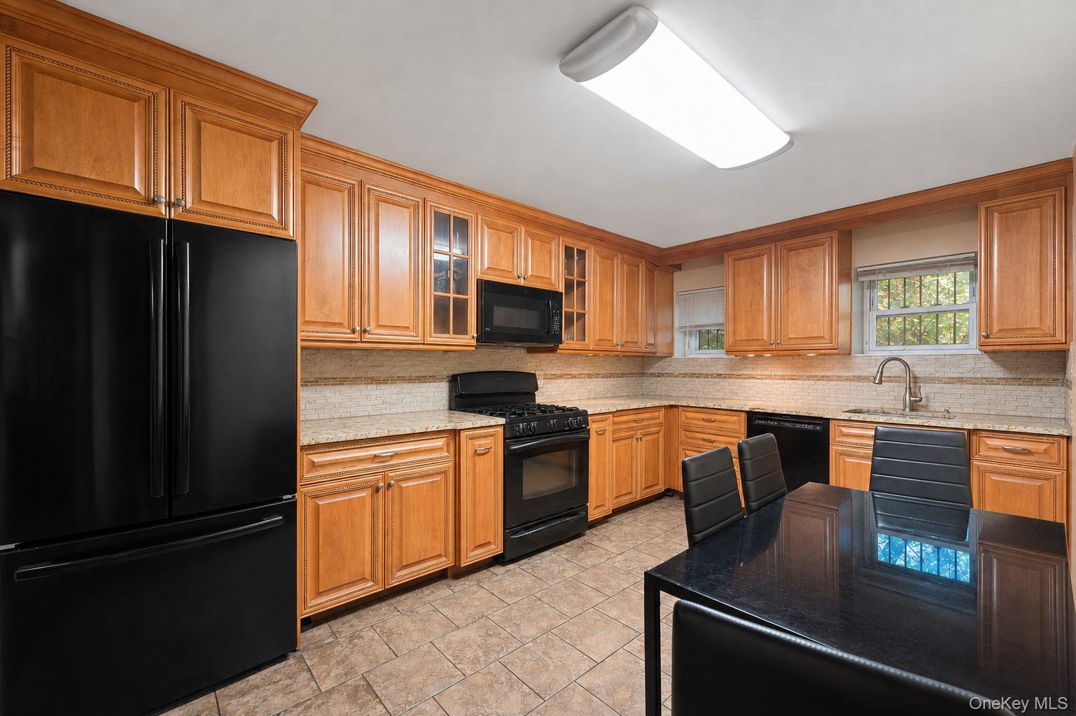 Single Family Park Place Brooklyn, NY 11238, MLS-1035045-5