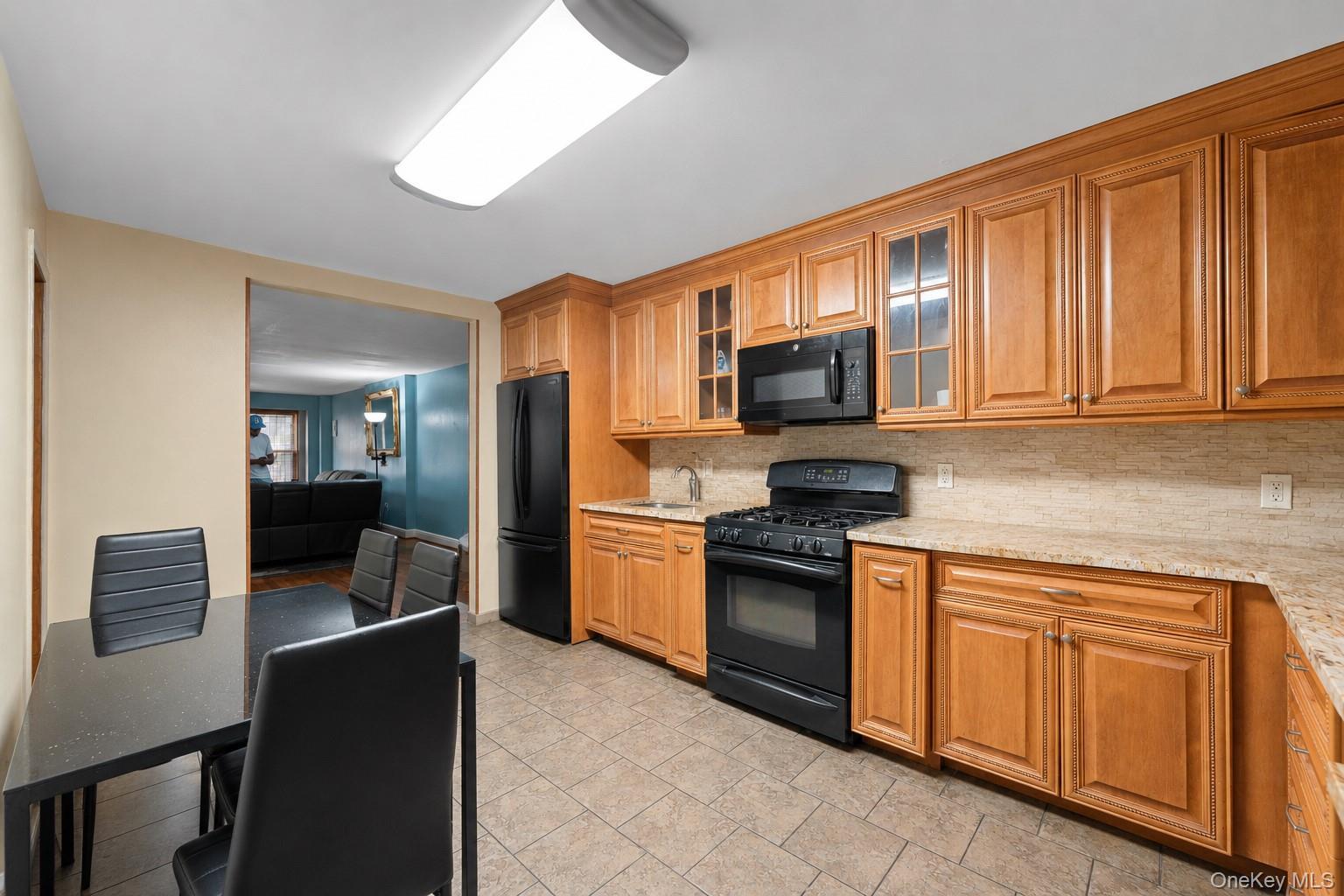 Single Family Park Place Brooklyn, NY 11238, MLS-1035045-6
