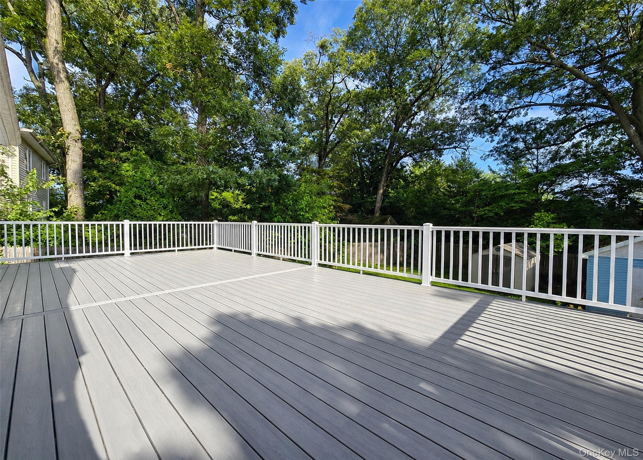 Single Family Newton Boulevard Suffolk County, NY 11779, MLS-1035049-19