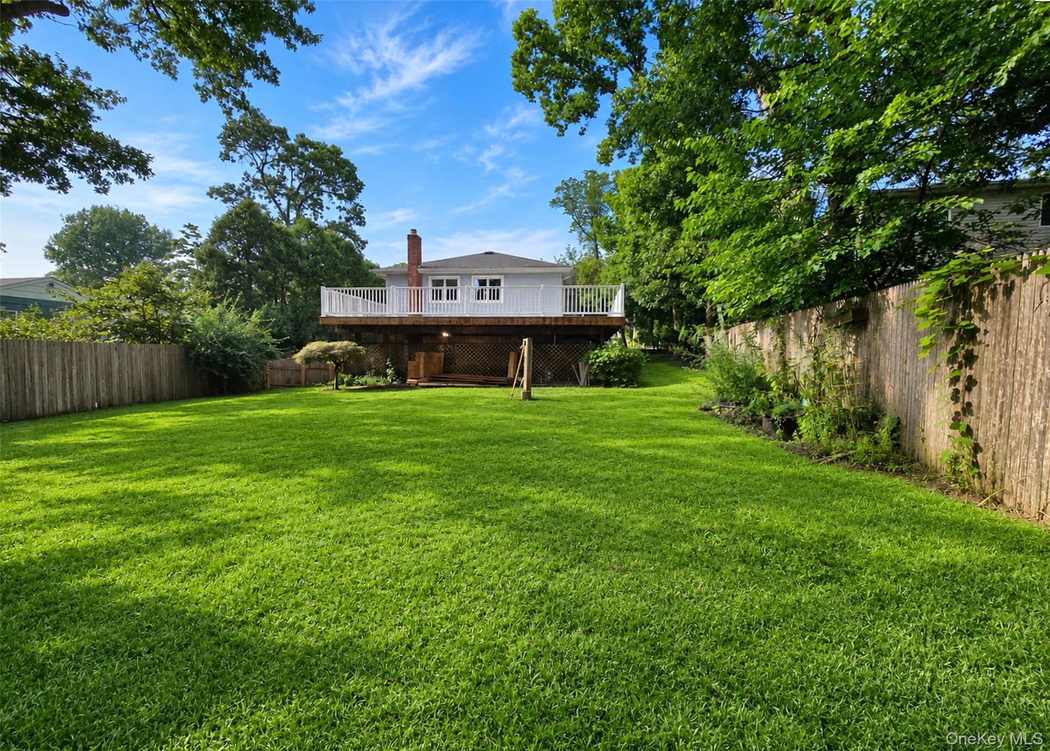 Single Family Newton Boulevard Suffolk County, NY 11779, MLS-1035049-20