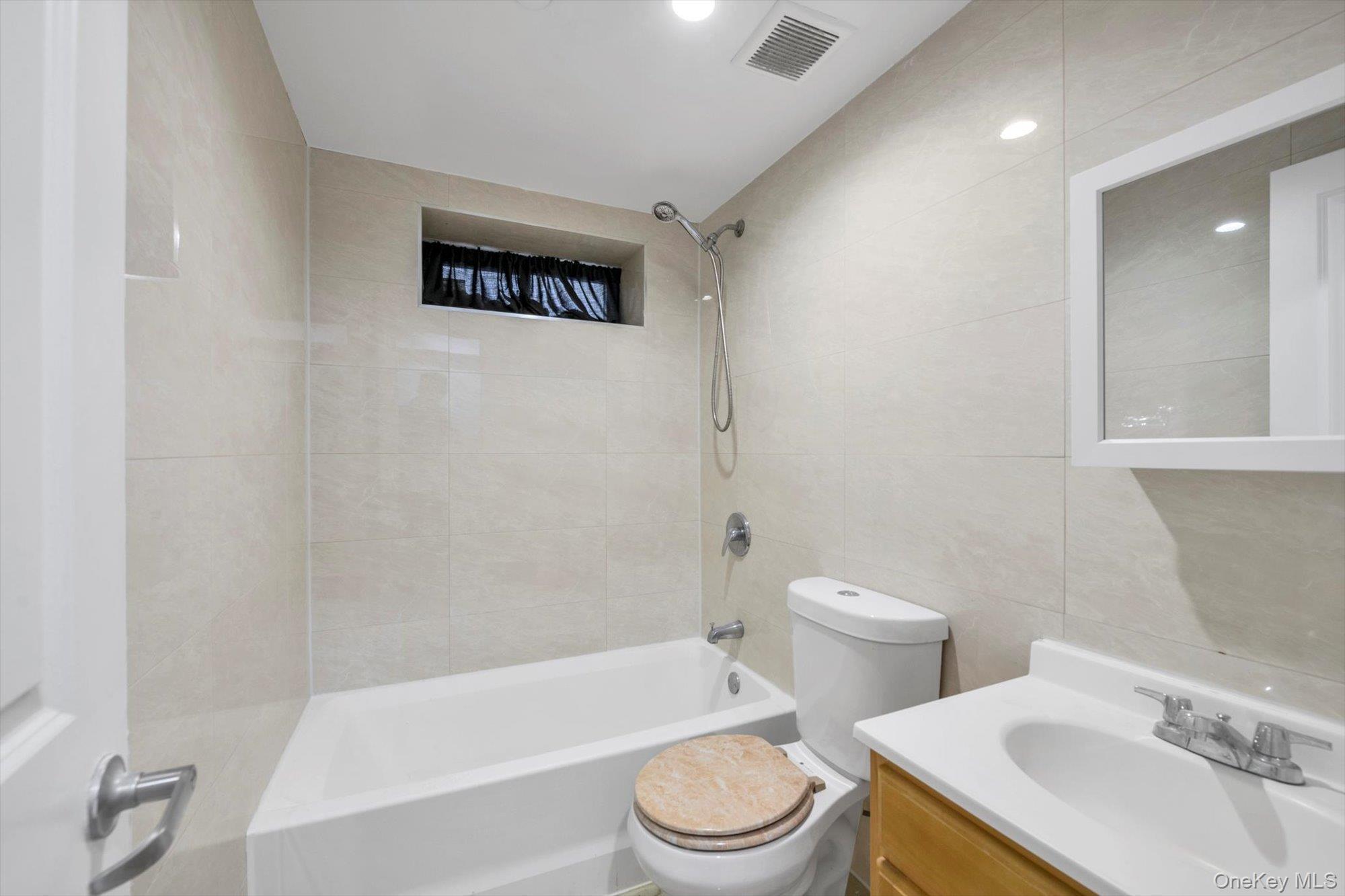 Single Family 224th Street Queens, NY 11413, MLS-1035068-23