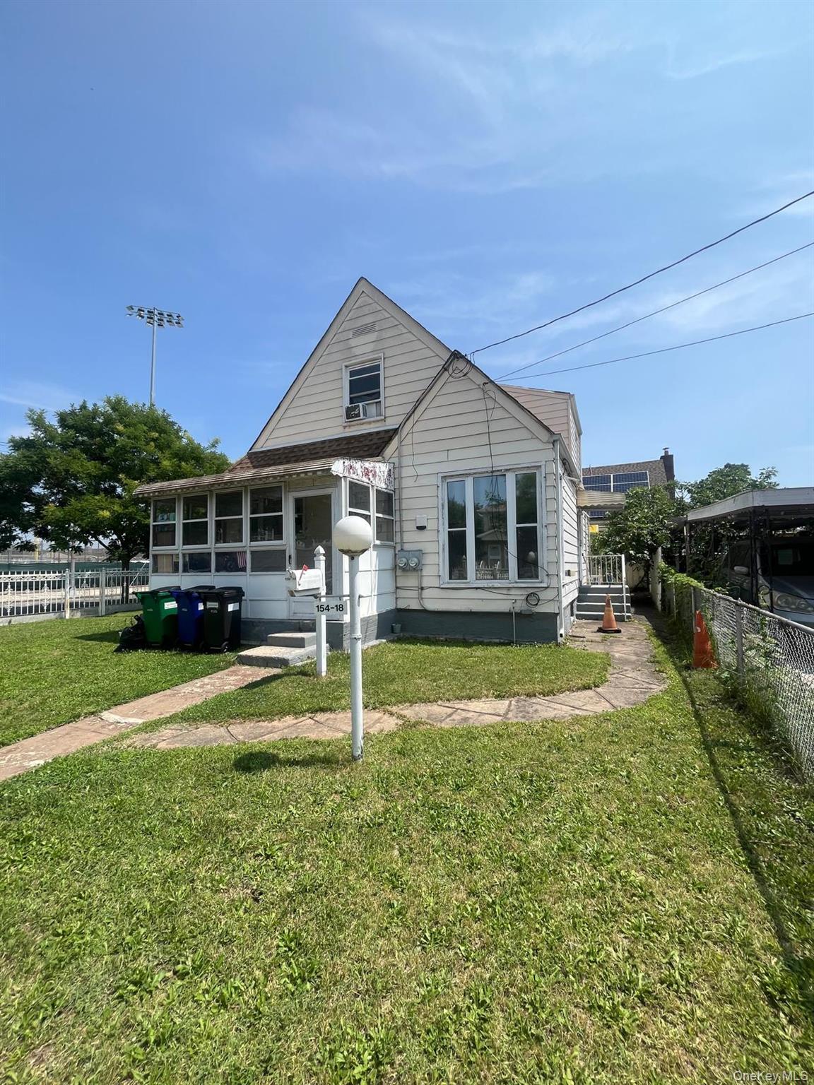 Single Family 129th Avenue  Queens, NY 11434, MLS-1035085-7
