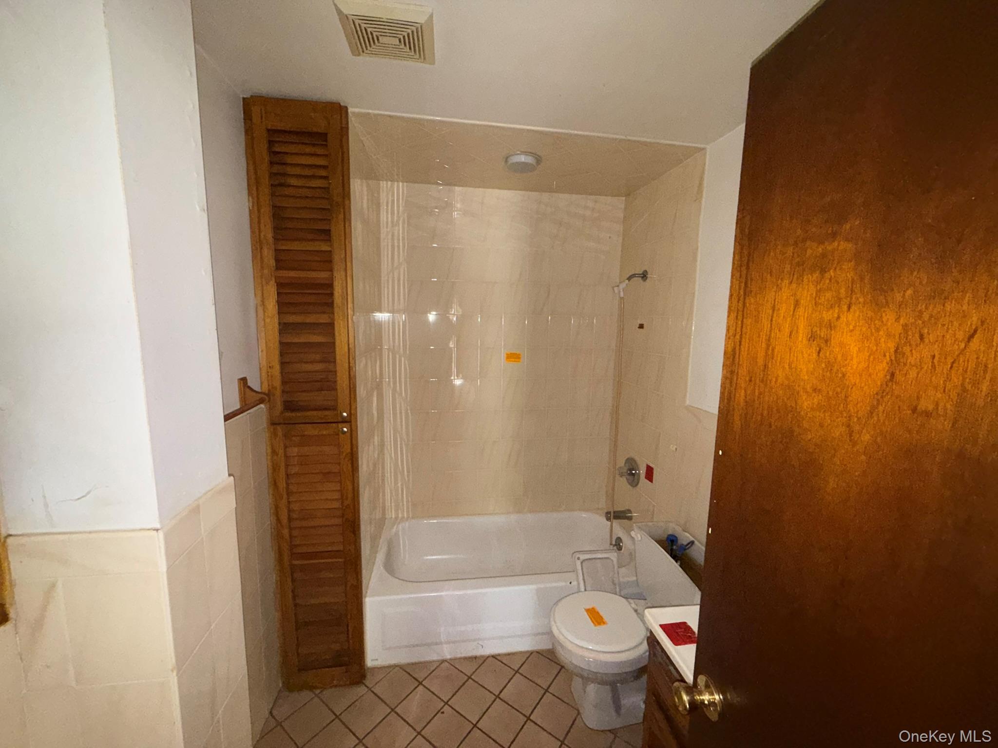 Single Family Clove Avenue  Rockland County, NY 10927, MLS-1035092-9