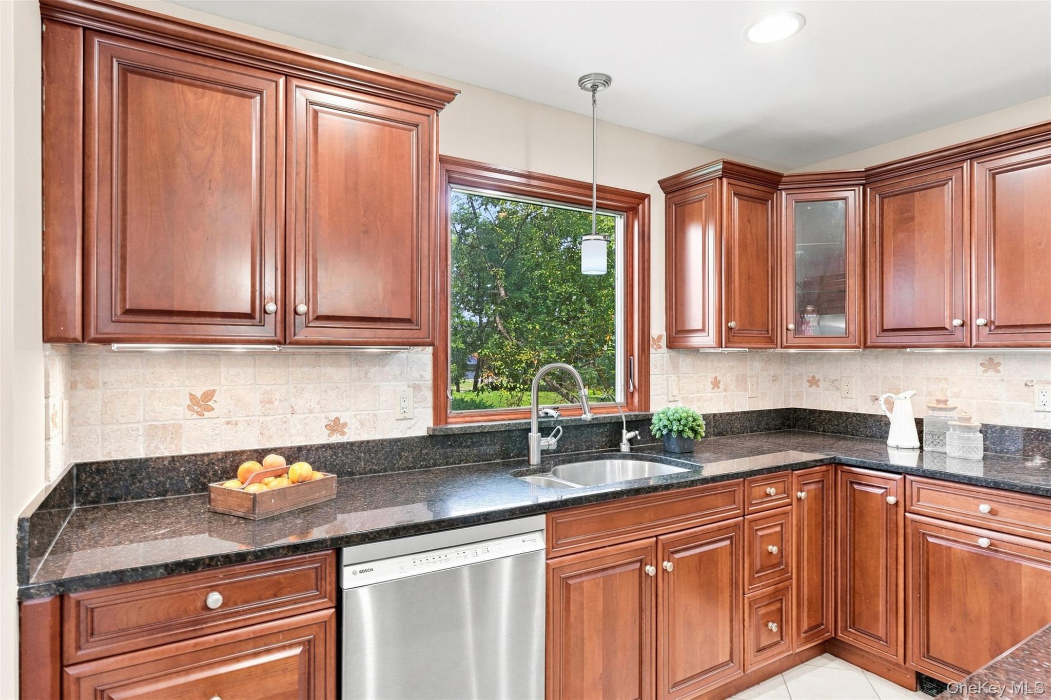 Single Family Lucas Avenue Extension  Ulster County, NY 12443, MLS-1035094-15