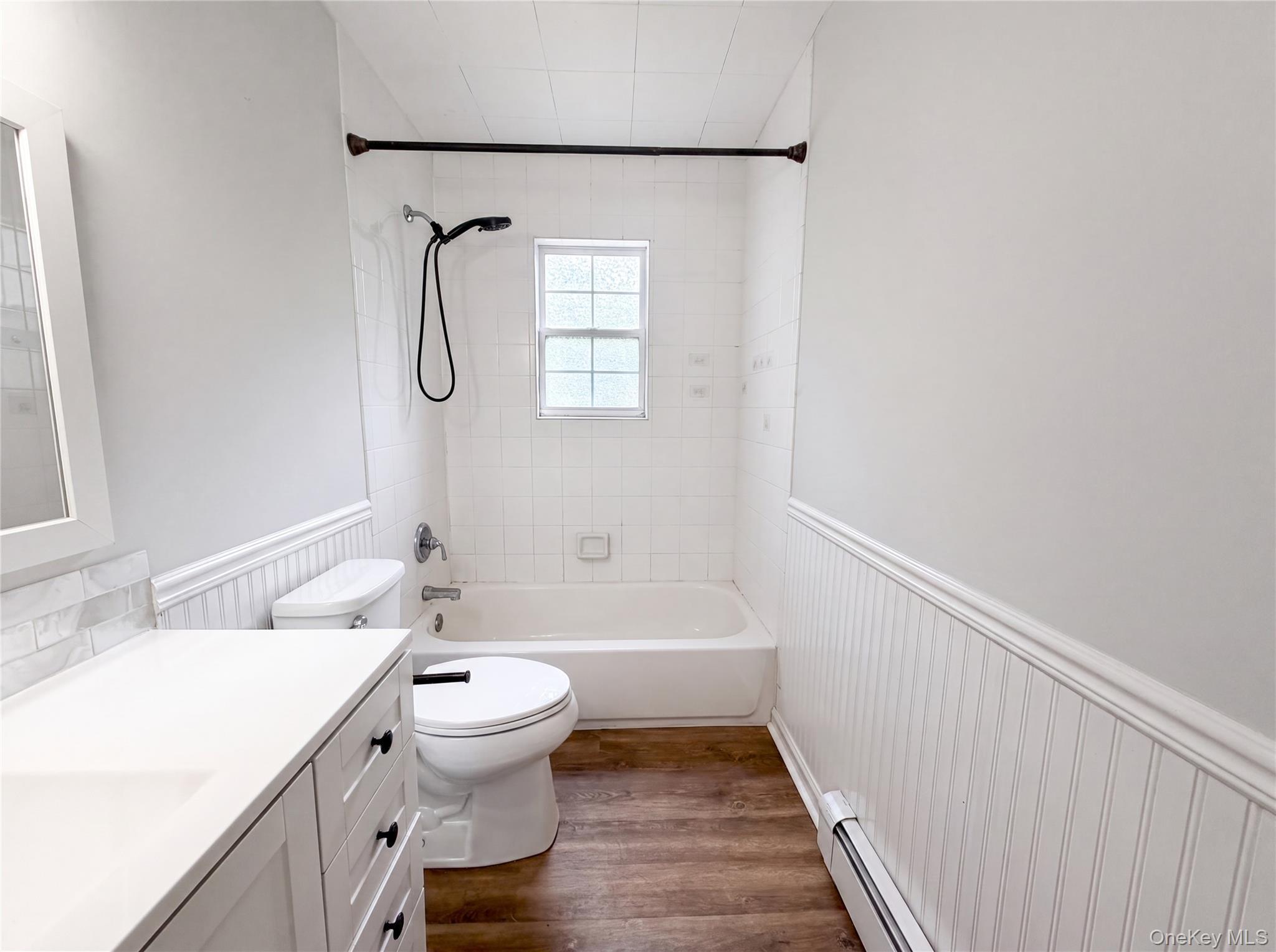 Single Family Moriches Avenue Suffolk County, NY 11950, MLS-1035096-18
