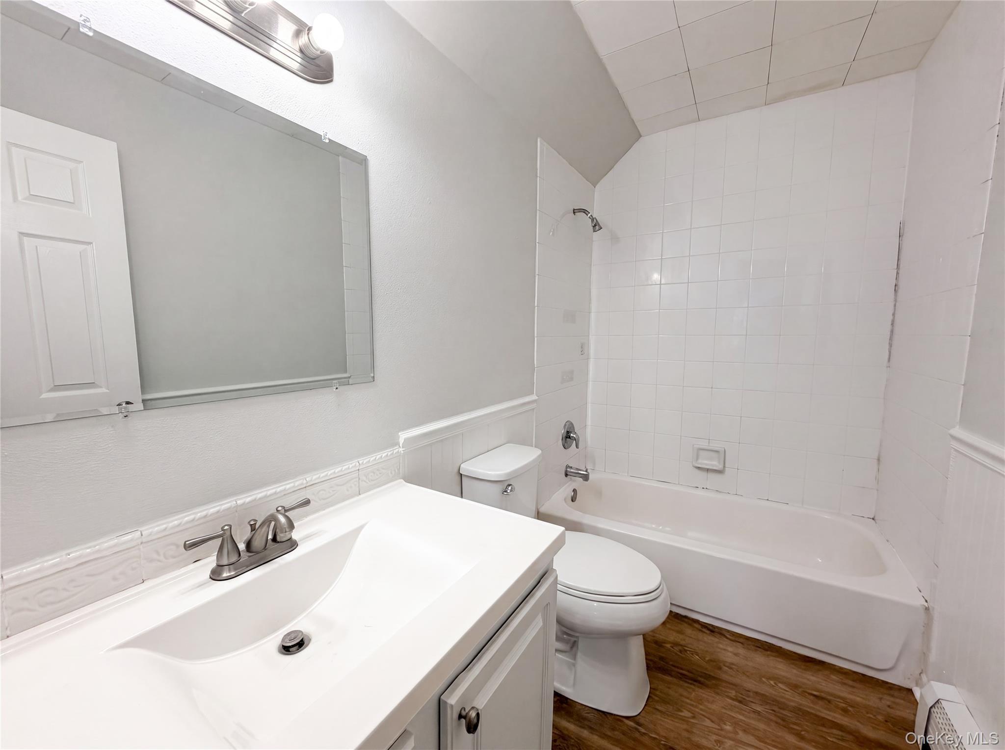 Single Family Moriches Avenue Suffolk County, NY 11950, MLS-1035096-19