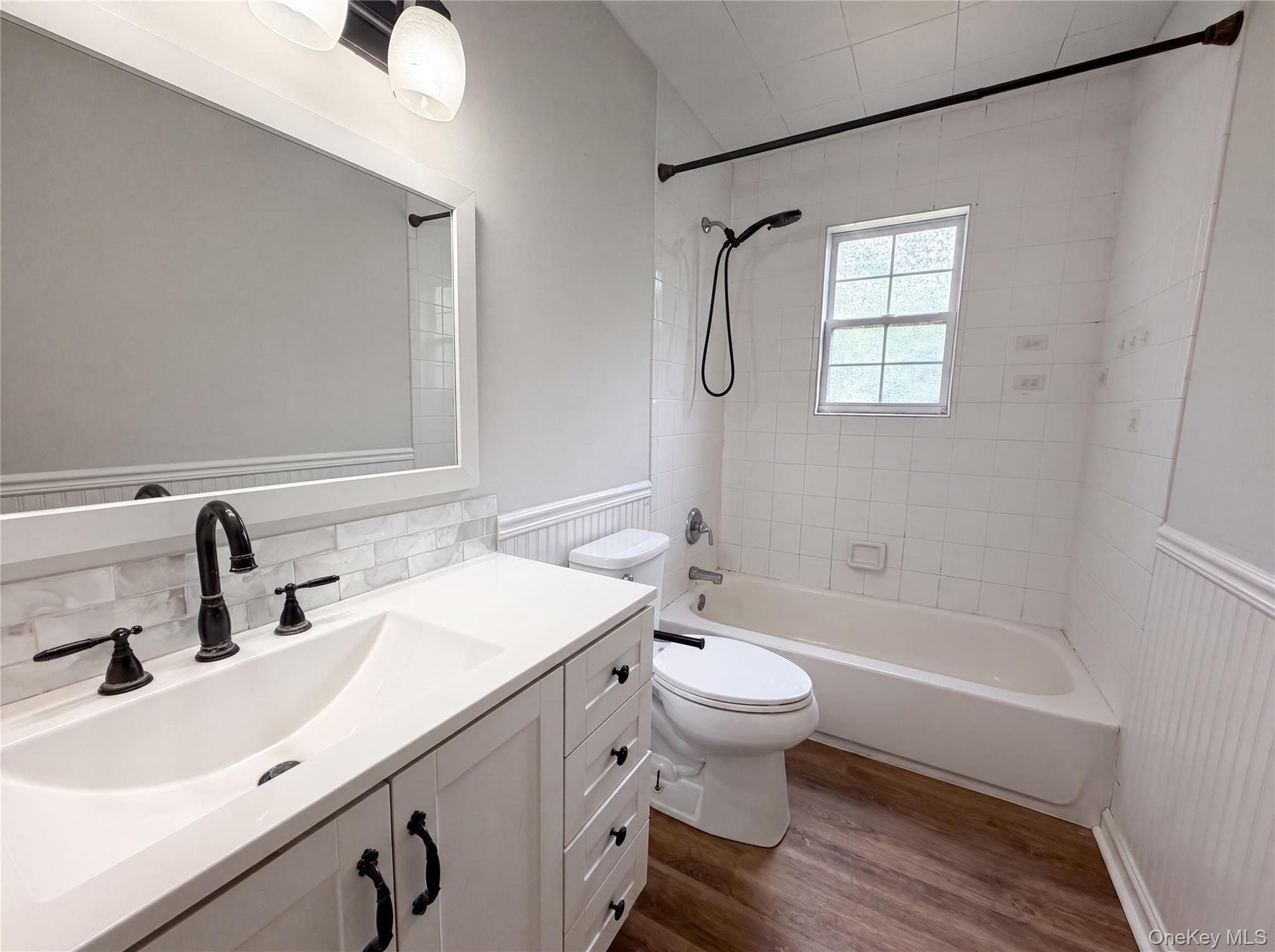 Single Family Moriches Avenue Suffolk County, NY 11950, MLS-1035096-23