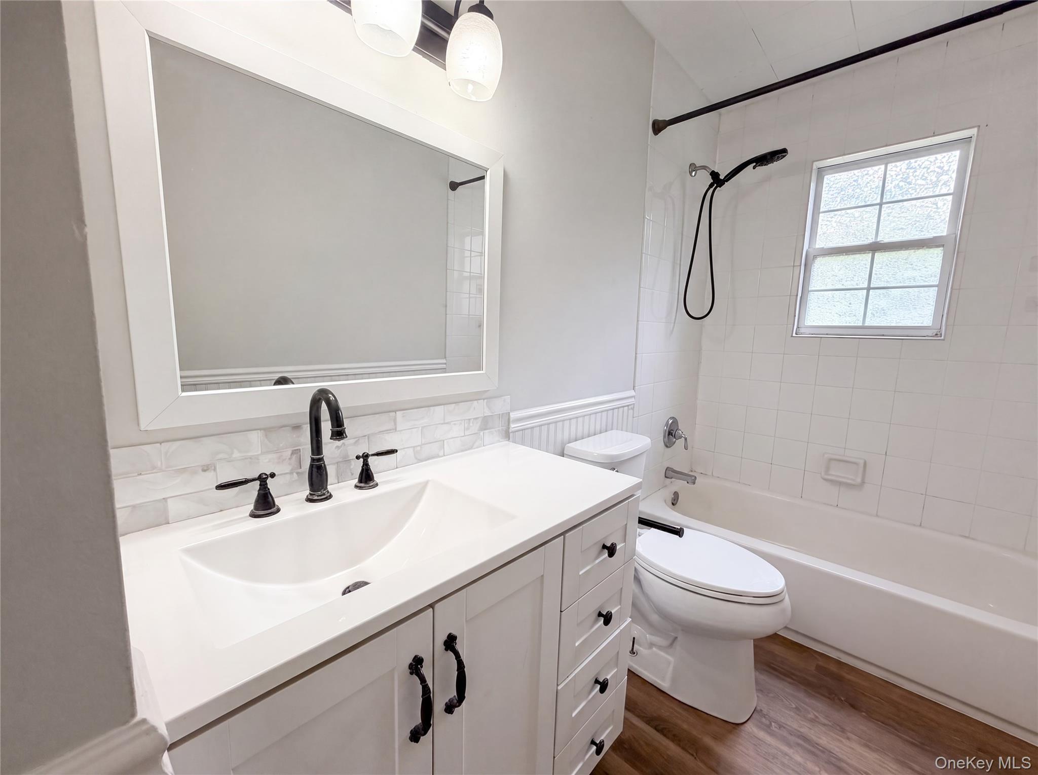 Single Family Moriches Avenue Suffolk County, NY 11950, MLS-1035096-25