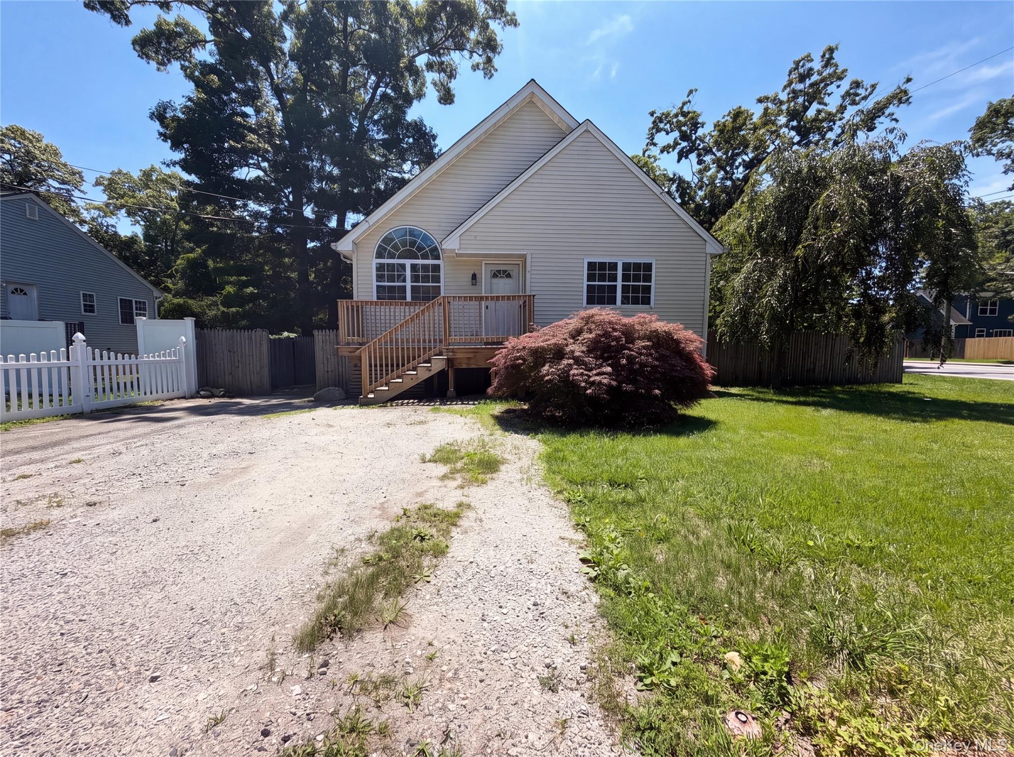 Single Family Moriches Avenue Suffolk County, NY 11950, MLS-1035096-32