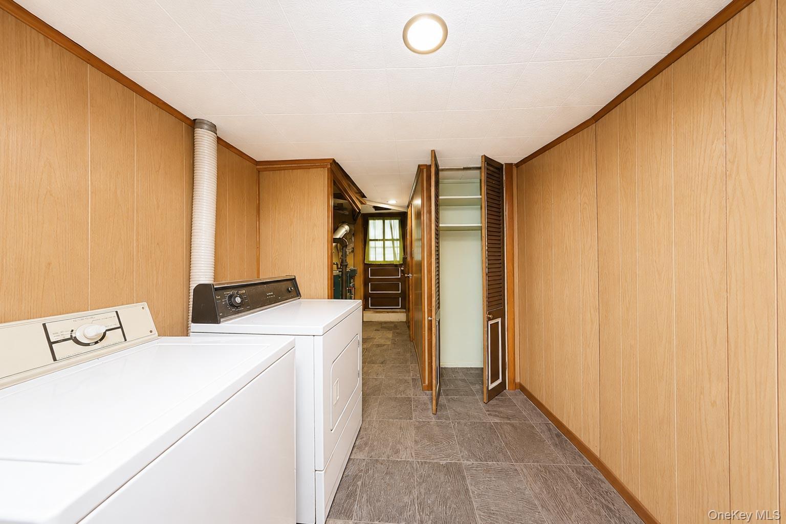 Single Family 76th Street Queens, NY 11379, MLS-1035097-24