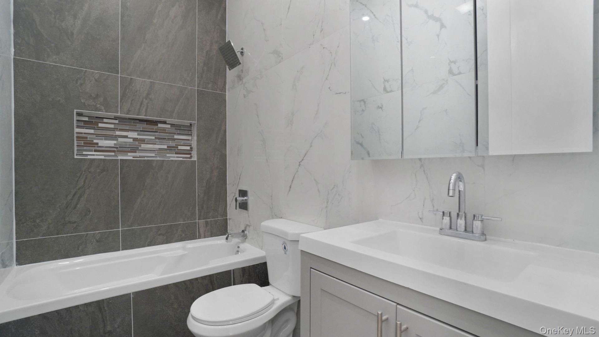 Single Family E 183rd Street Bronx, NY 10458, MLS-1035106-21
