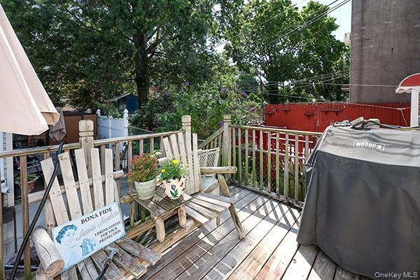 Single Family 71st Place Queens, NY 11385, MLS-1035116-25