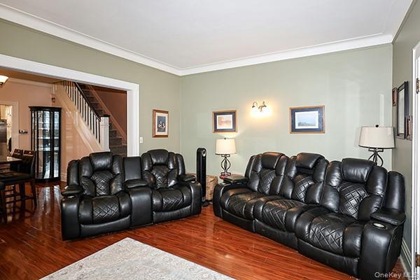 Single Family 71st Place Queens, NY 11385, MLS-1035116-4