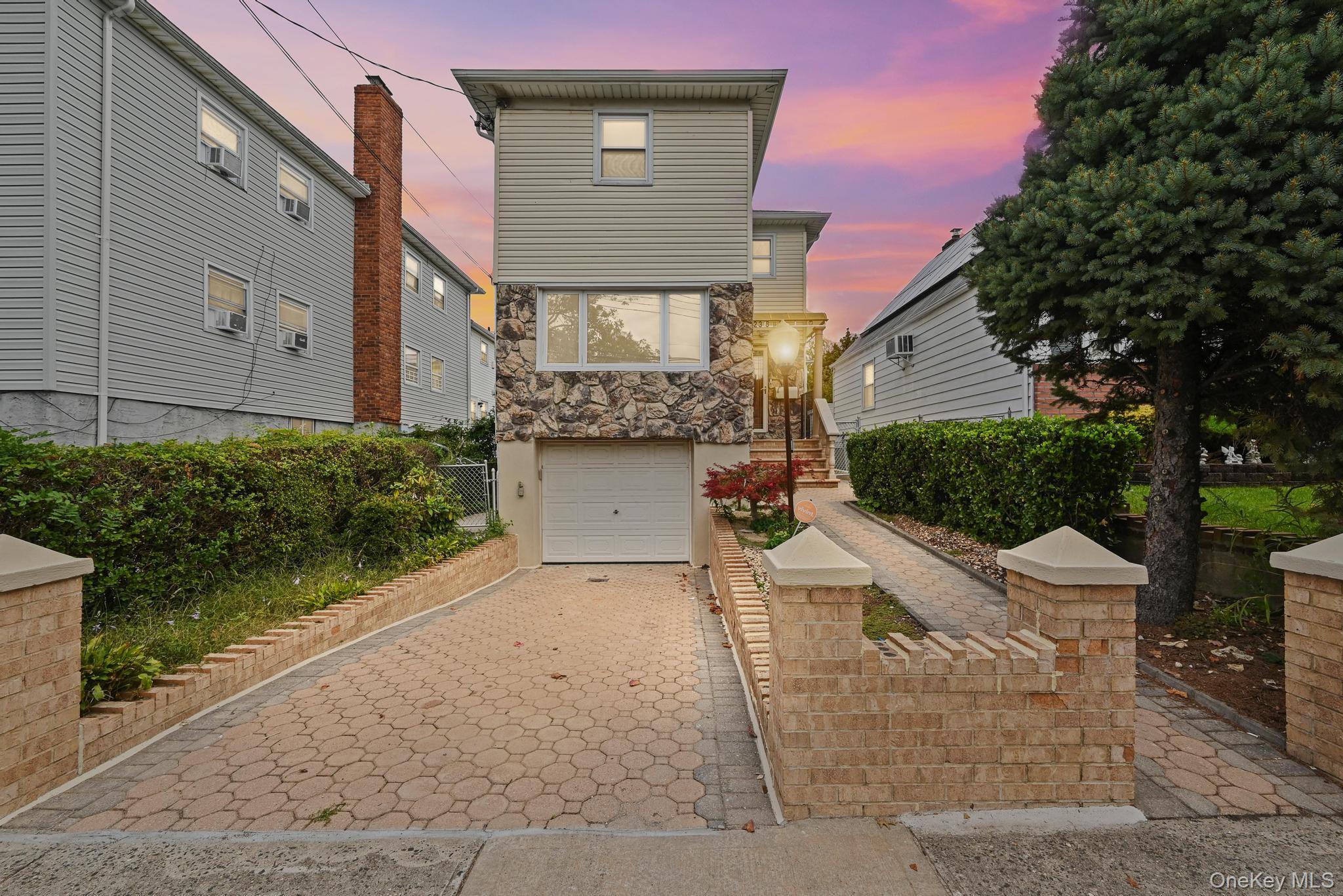 Single Family 148th Drive Queens, NY 11422, MLS-1035121-2