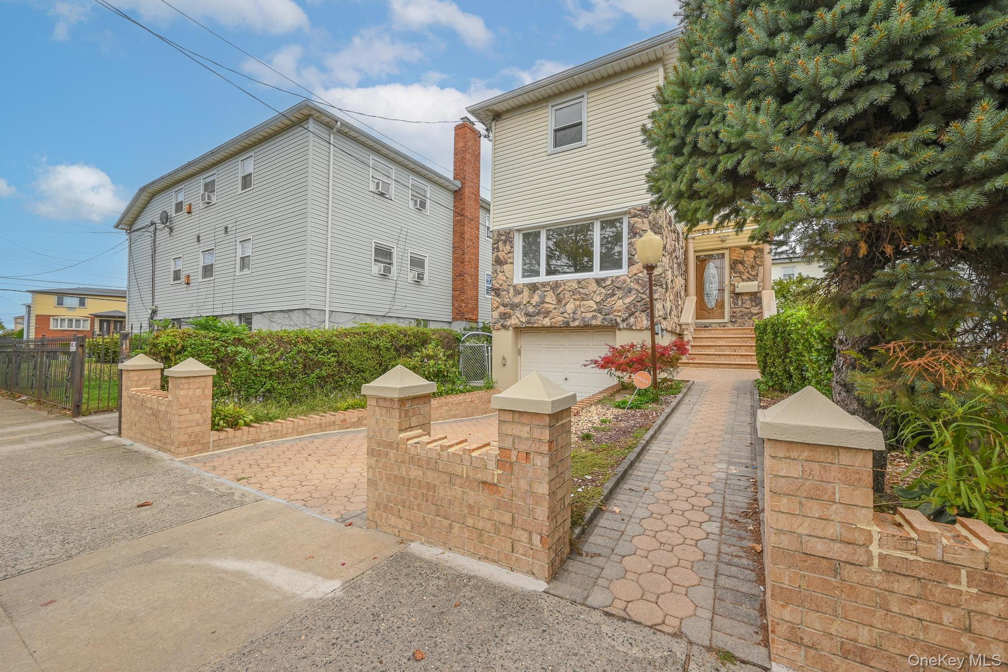 Single Family 148th Drive Queens, NY 11422, MLS-1035121-3