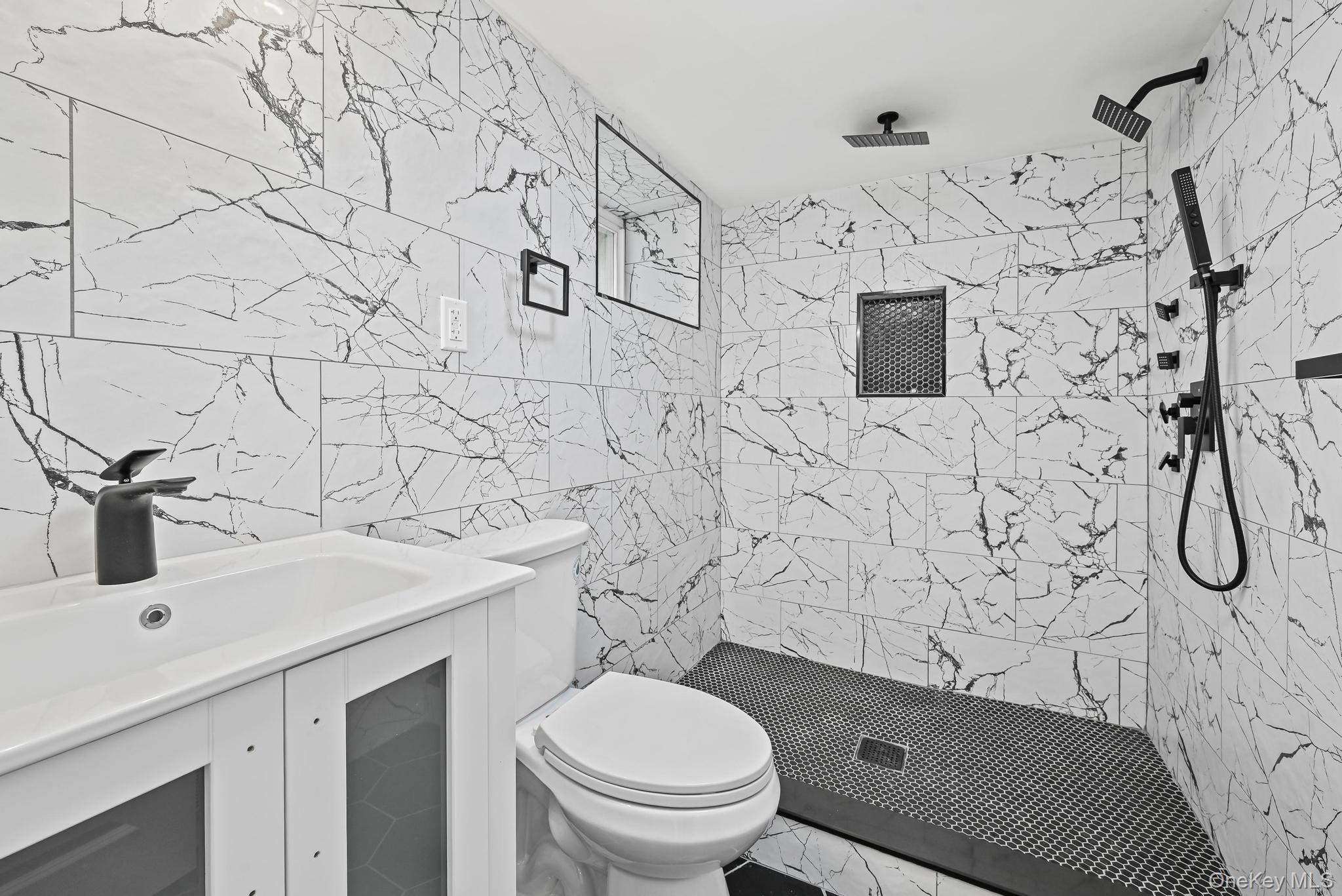 Single Family 148th Drive Queens, NY 11422, MLS-1035121-8