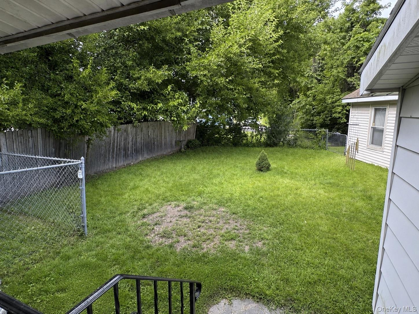 Single Family Esopus Avenue Ulster County, NY 12401, MLS-1035122-15