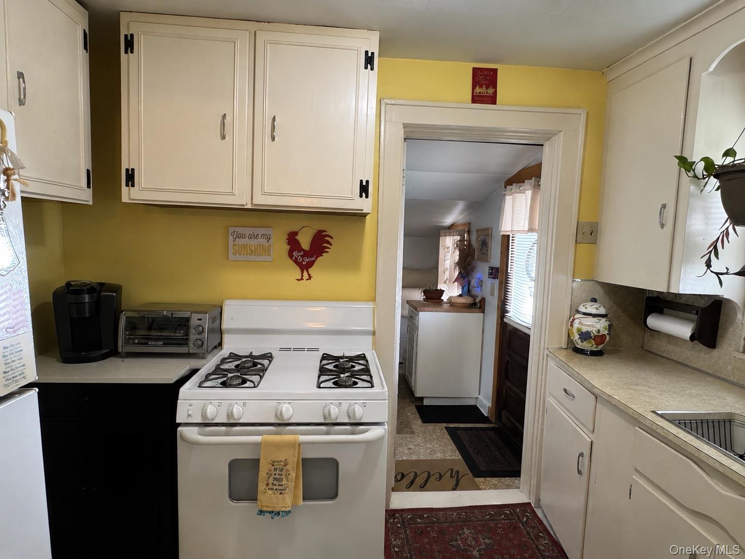 Single Family Esopus Avenue Ulster County, NY 12401, MLS-1035122-8