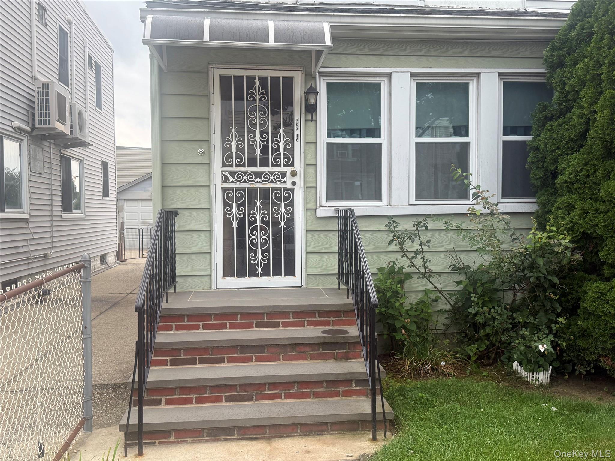 Single Family 33rd Avenue Queens, NY 11361, MLS-1035128-2