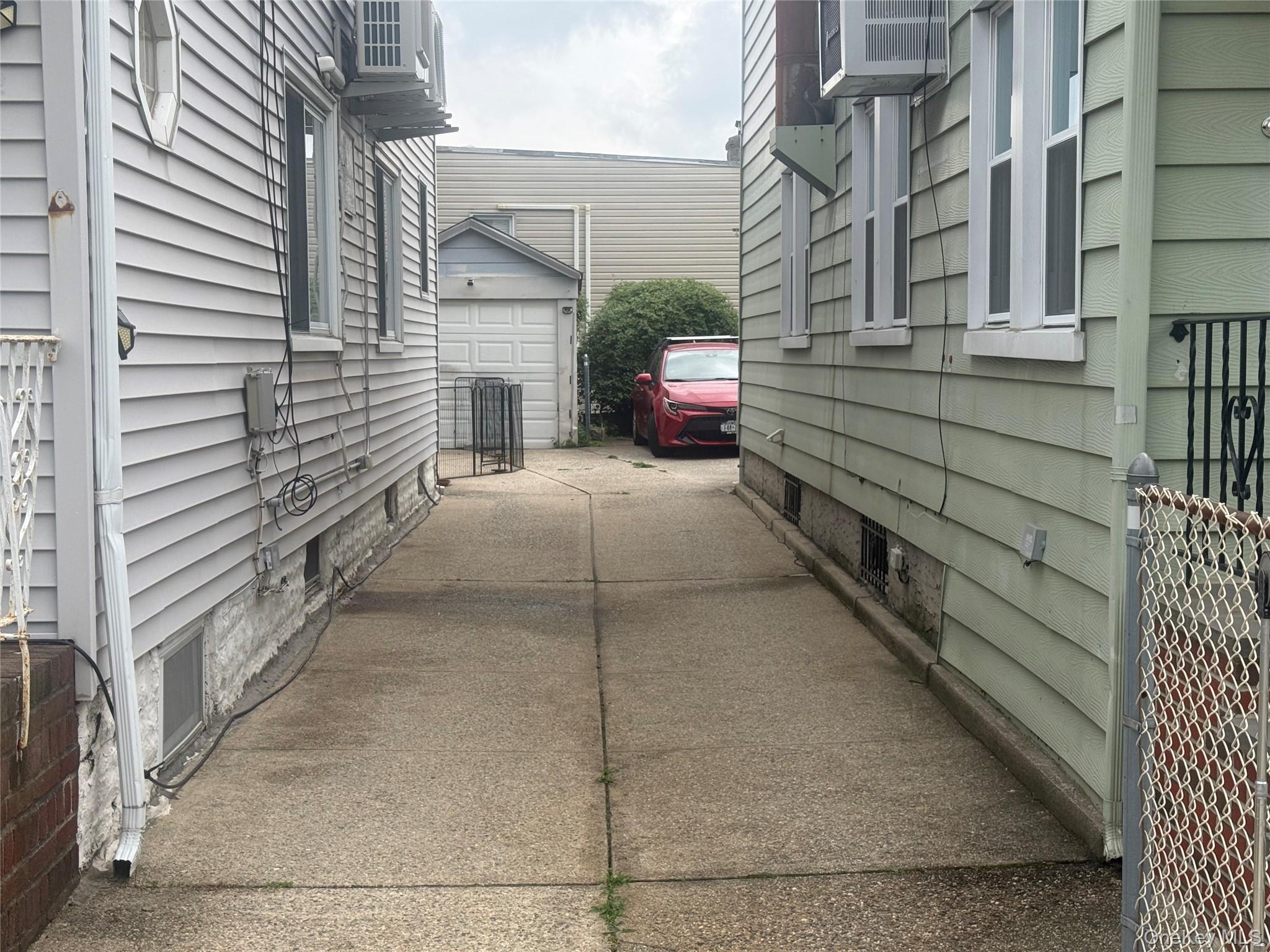 Single Family 33rd Avenue Queens, NY 11361, MLS-1035128-4