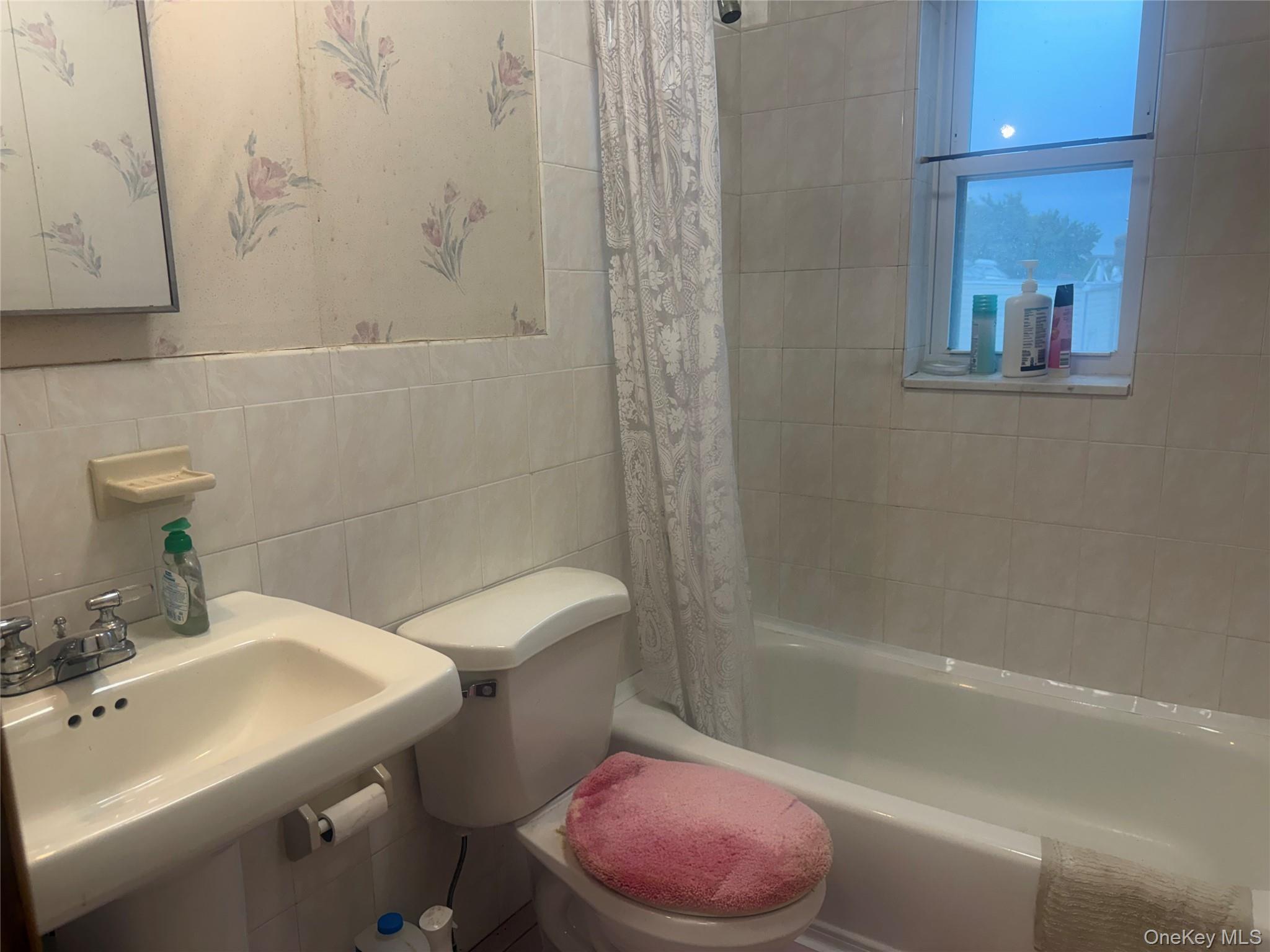 Single Family 33rd Avenue Queens, NY 11361, MLS-1035128-5