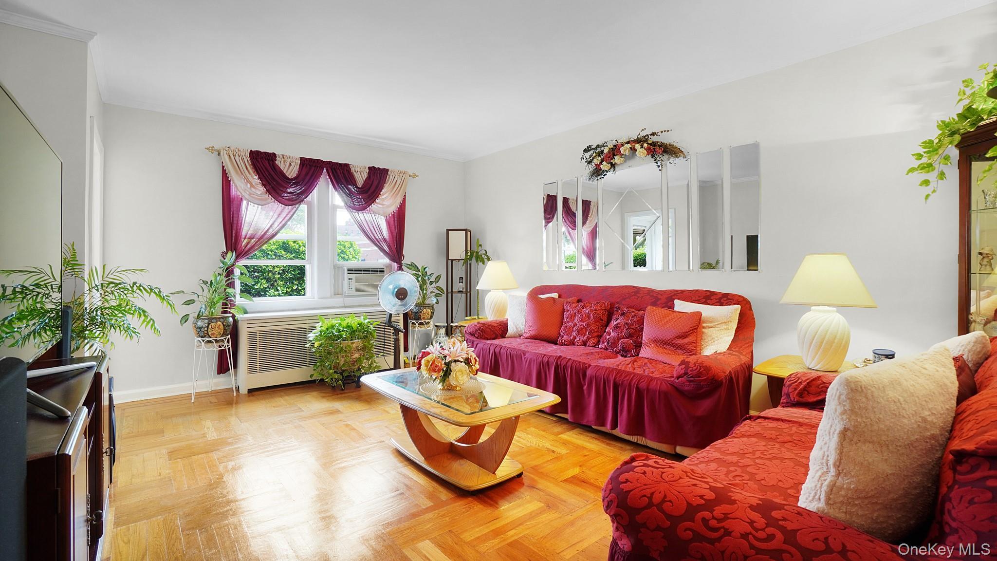 Single Family 257th Street Queens, NY 11004, MLS-1035135-5