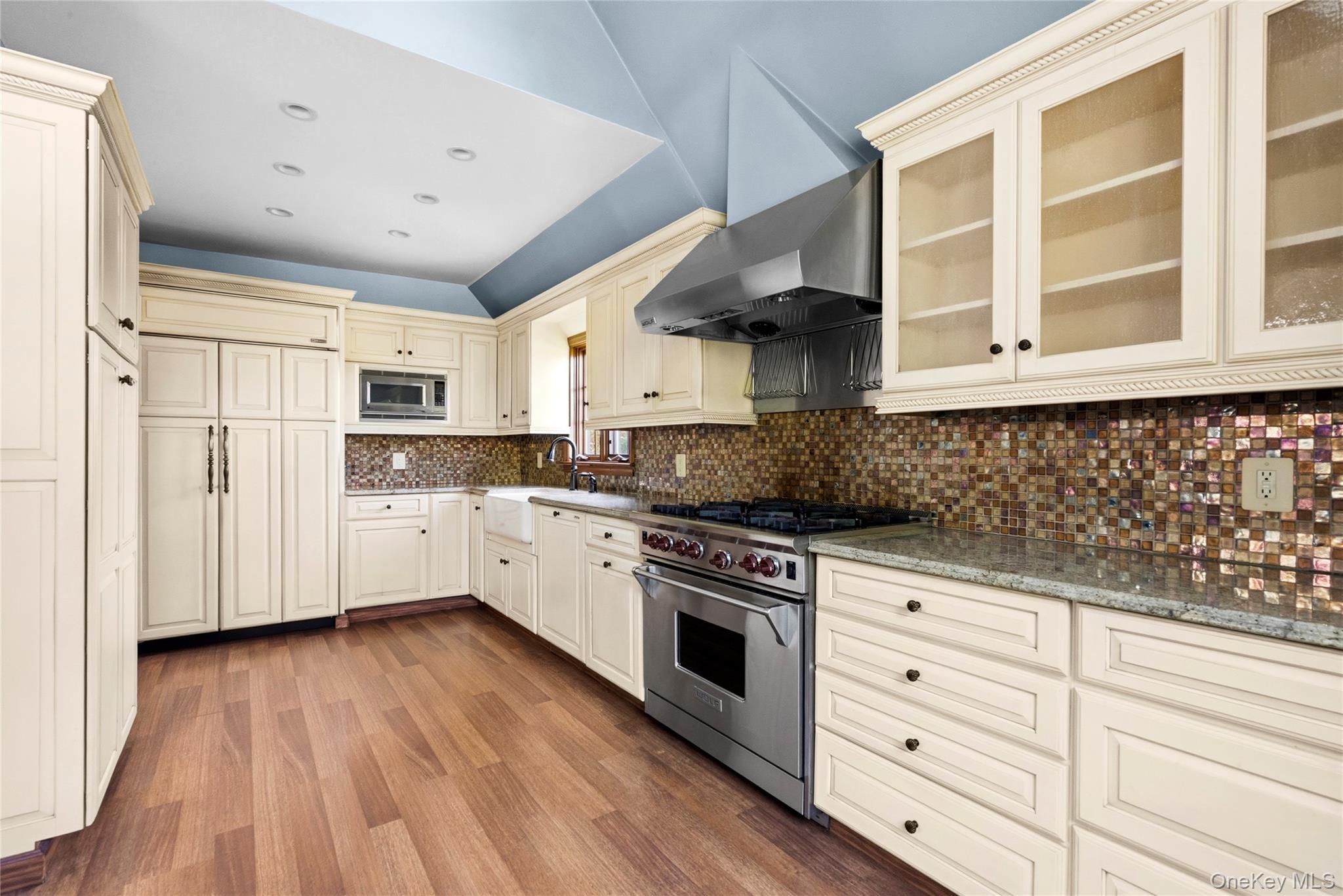 Single Family 26th Avenue Queens, NY 11360, MLS-1035139-15