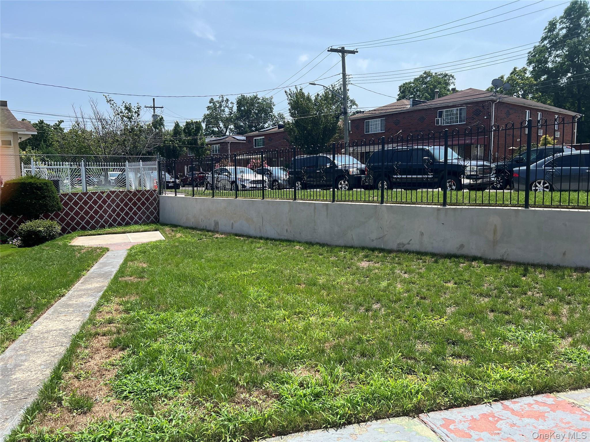 Single Family 140th Avenue Queens, NY 11413, MLS-1035161-15