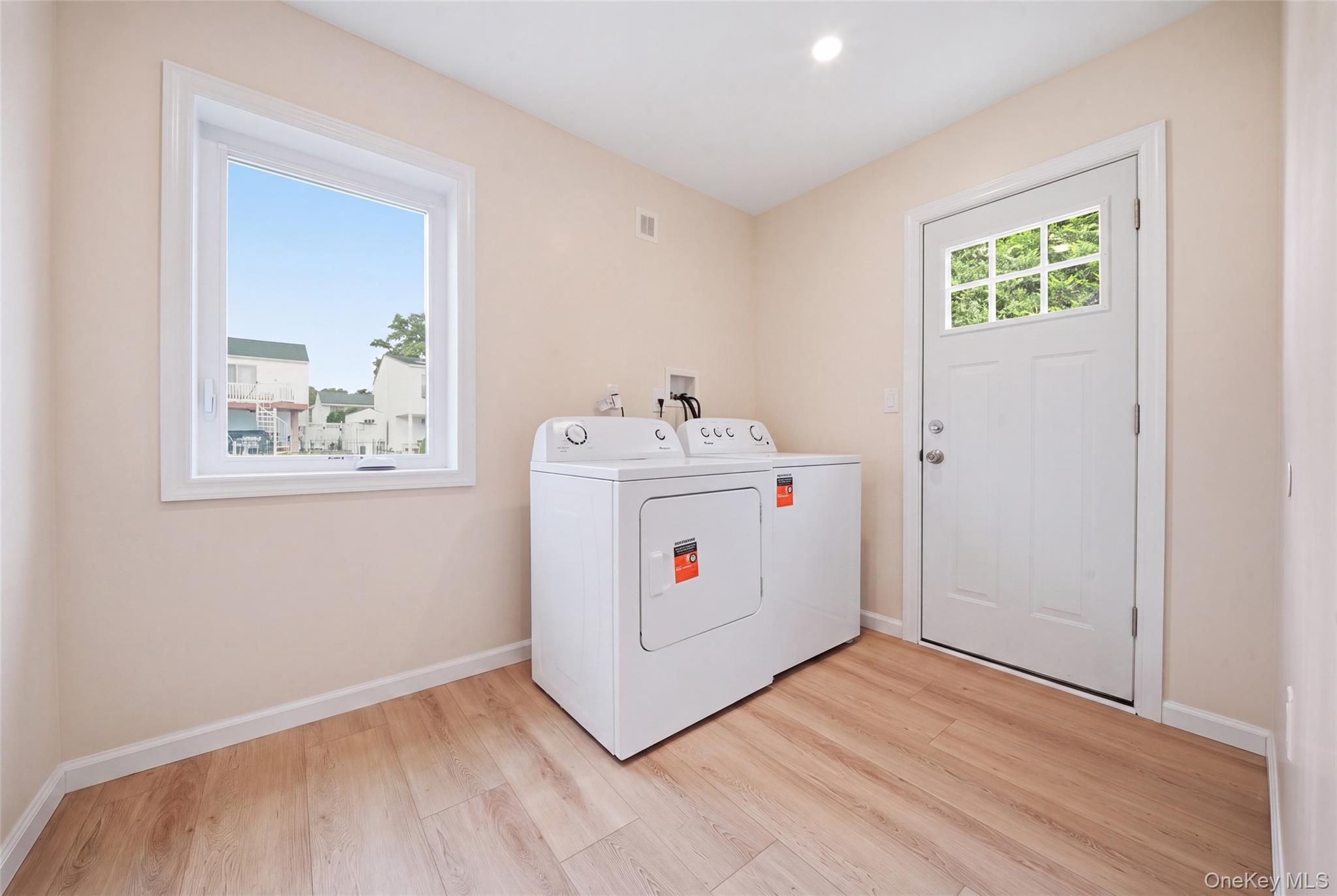 Single Family Carrel Boulevard Nassau County, NY 11572, MLS-1035162-16