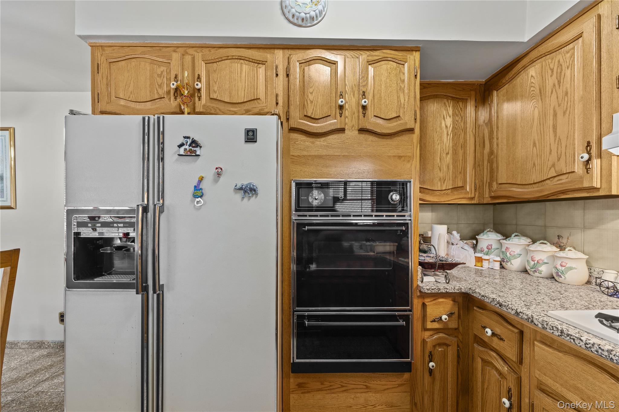 Single Family Vincent Avenue Bronx, NY 10465, MLS-1035169-15