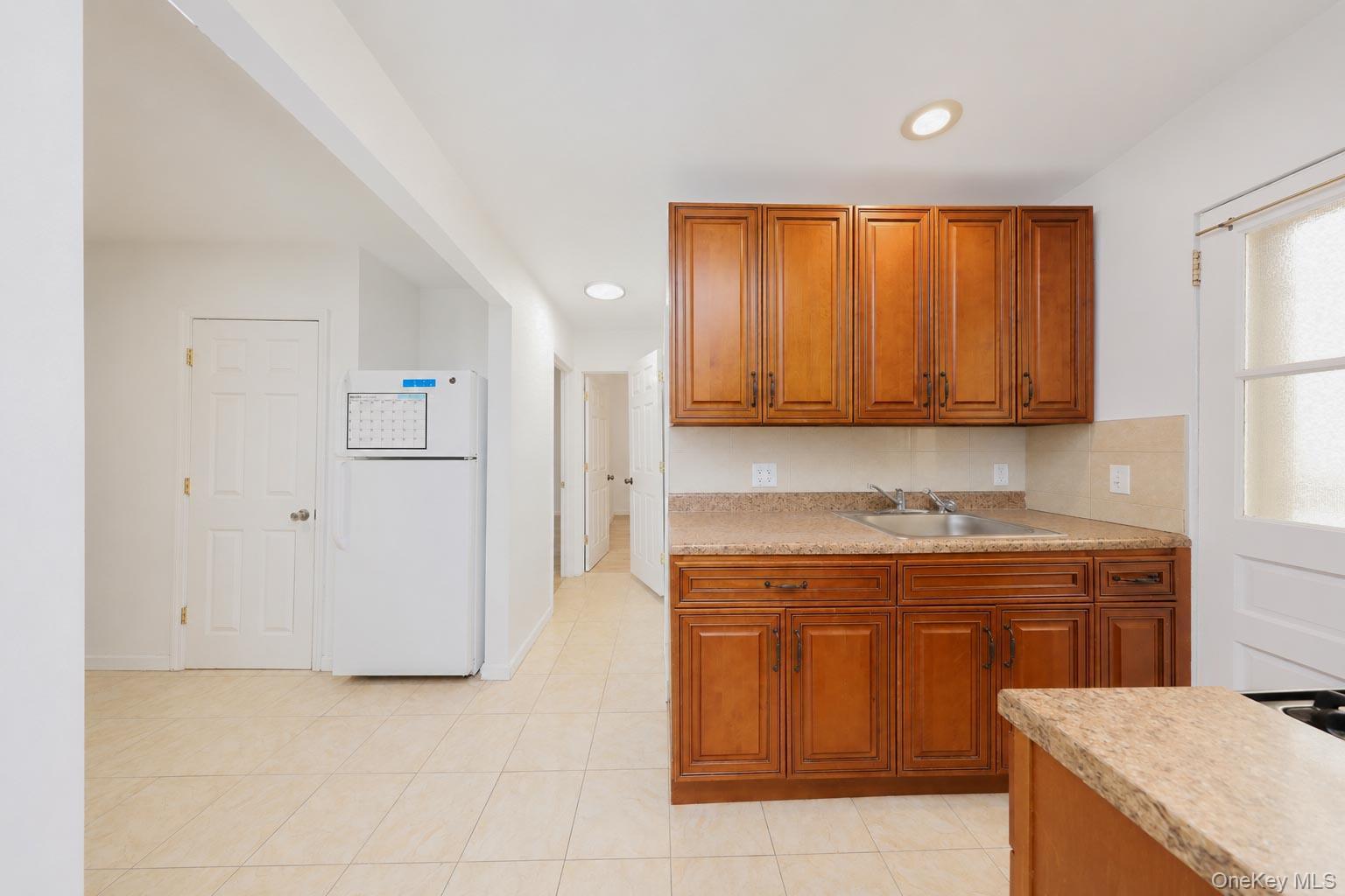 Single Family West End Avenue  Brooklyn, NY 11235, MLS-1035174-14