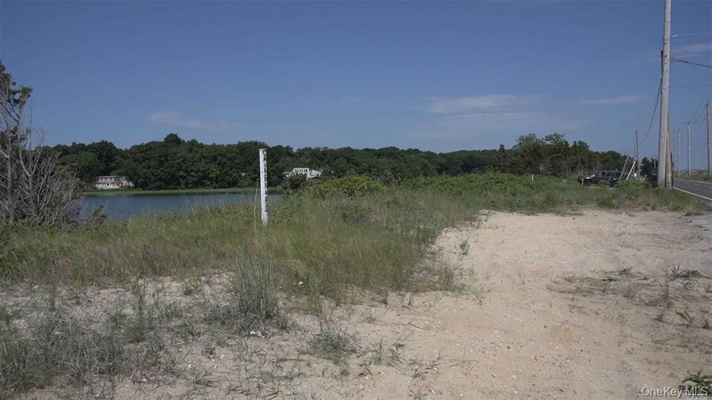 Single Family Bevin Road  Suffolk County, NY 11768, MLS-1035180-36