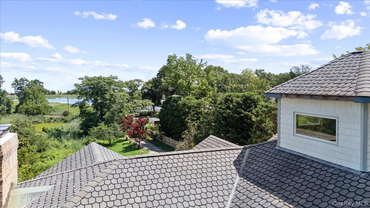 Single Family Bevin Road  Suffolk County, NY 11768, MLS-1035180-47