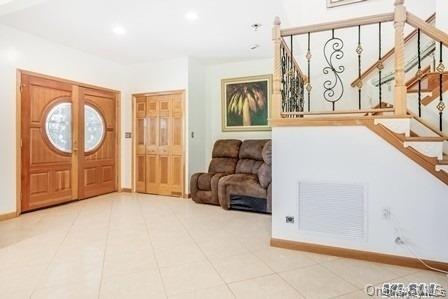 Single Family Bevin Road  Suffolk County, NY 11768, MLS-1035180-6