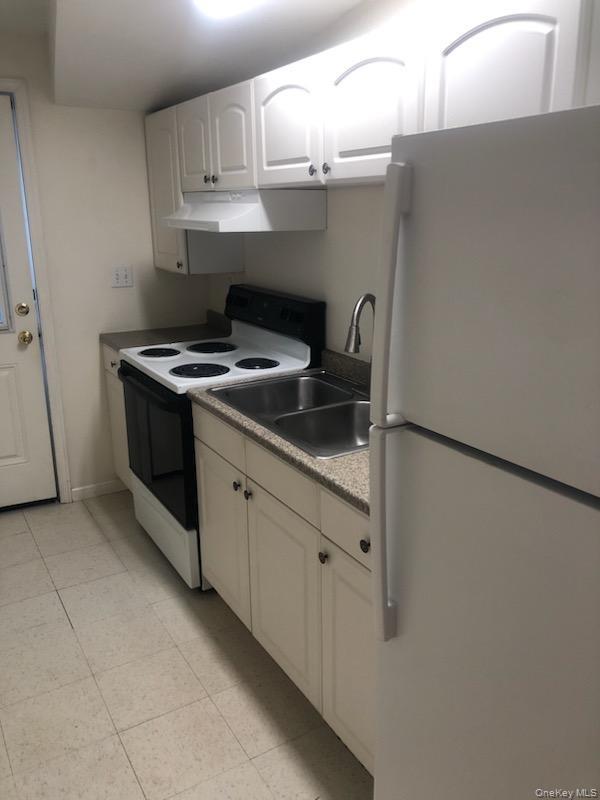 Single Family Wiltwyck Avenue Ulster County, NY 12401, MLS-1035182-10