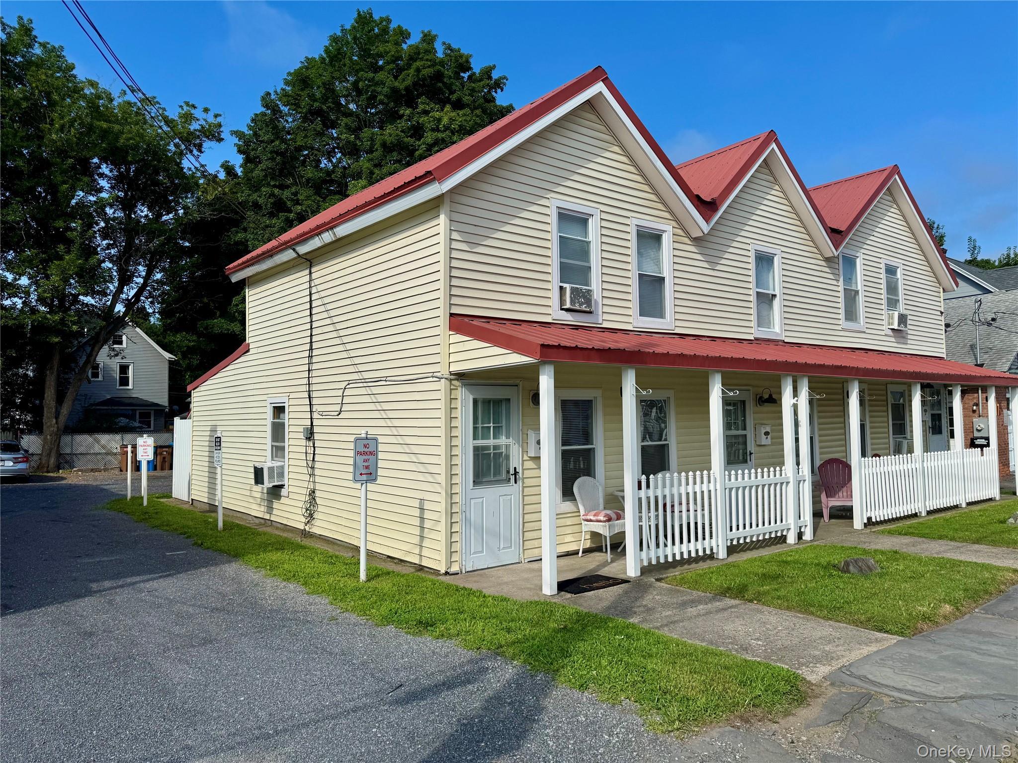 Single Family Wiltwyck Avenue Ulster County, NY 12401, MLS-1035182-4