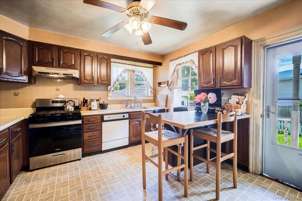 Single Family Maple Street Dutchess County, NY 12508, MLS-1035183-11