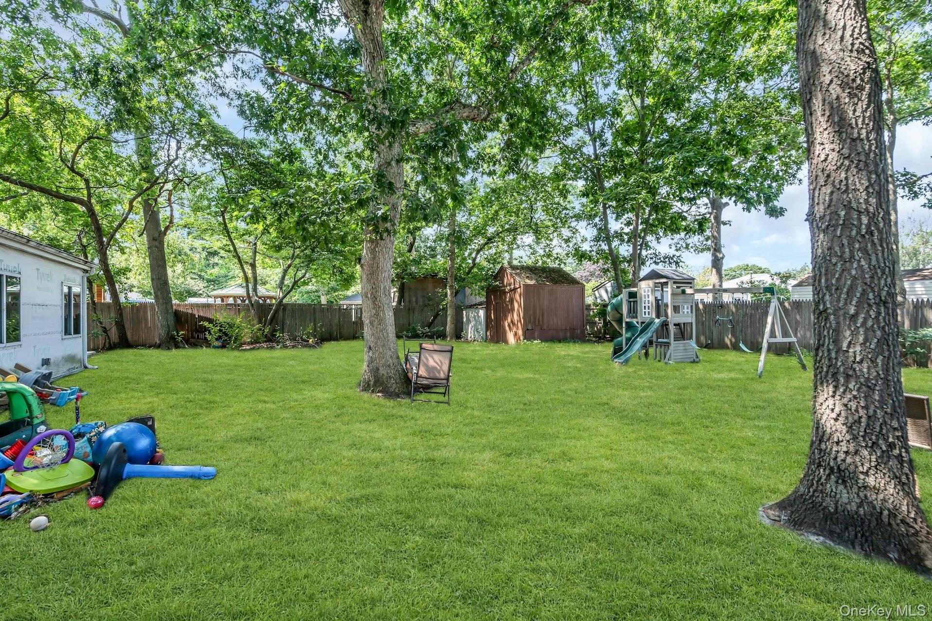 Single Family Probst Drive Suffolk County, NY 11967, MLS-1035186-23