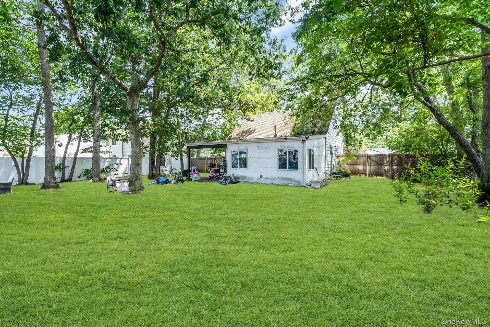Single Family Probst Drive  Suffolk County, NY 11967, MLS-1035186-27